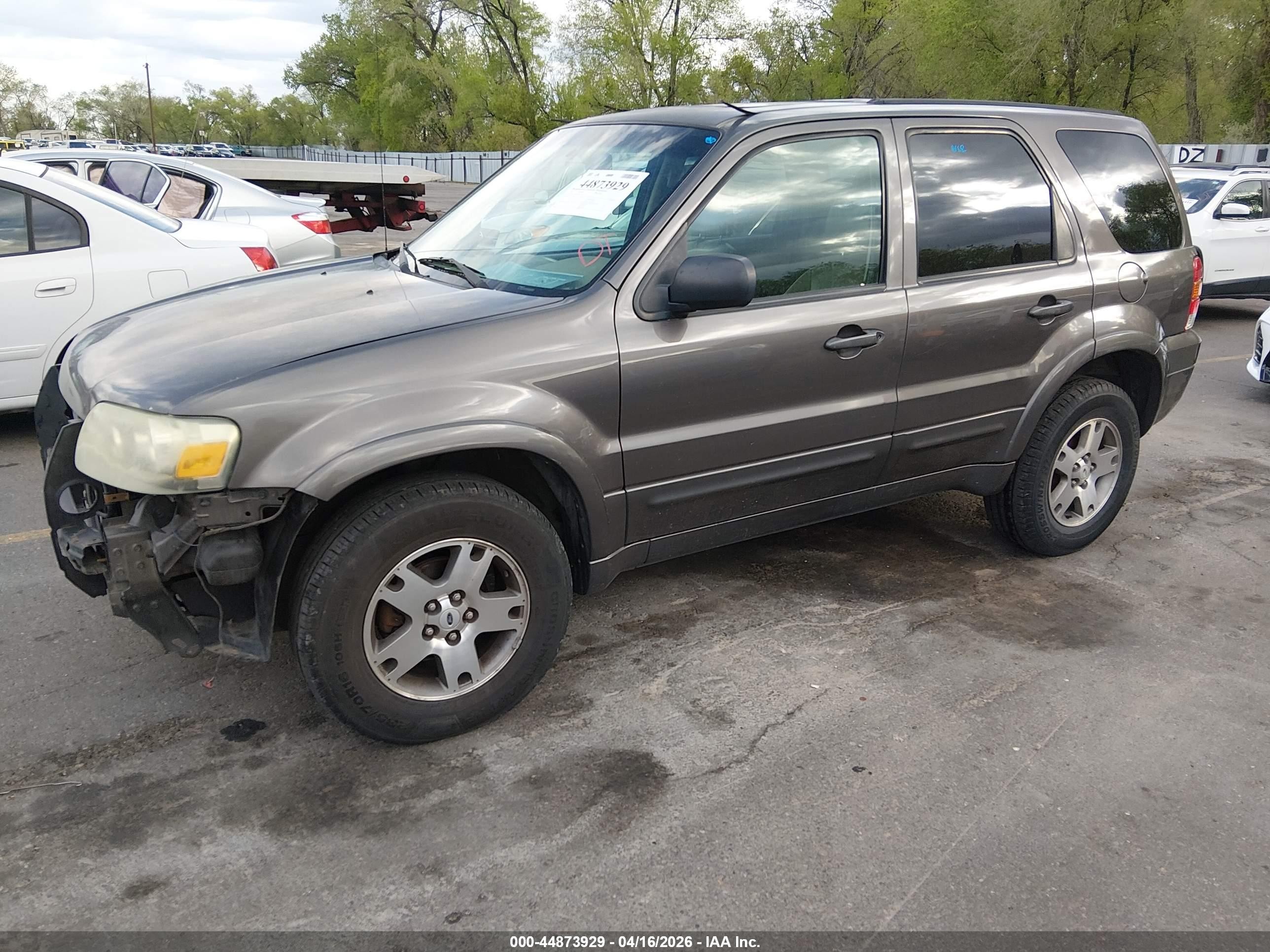 2005 Ford Escape Limited Gray vin: 1FMCU04135KB11797