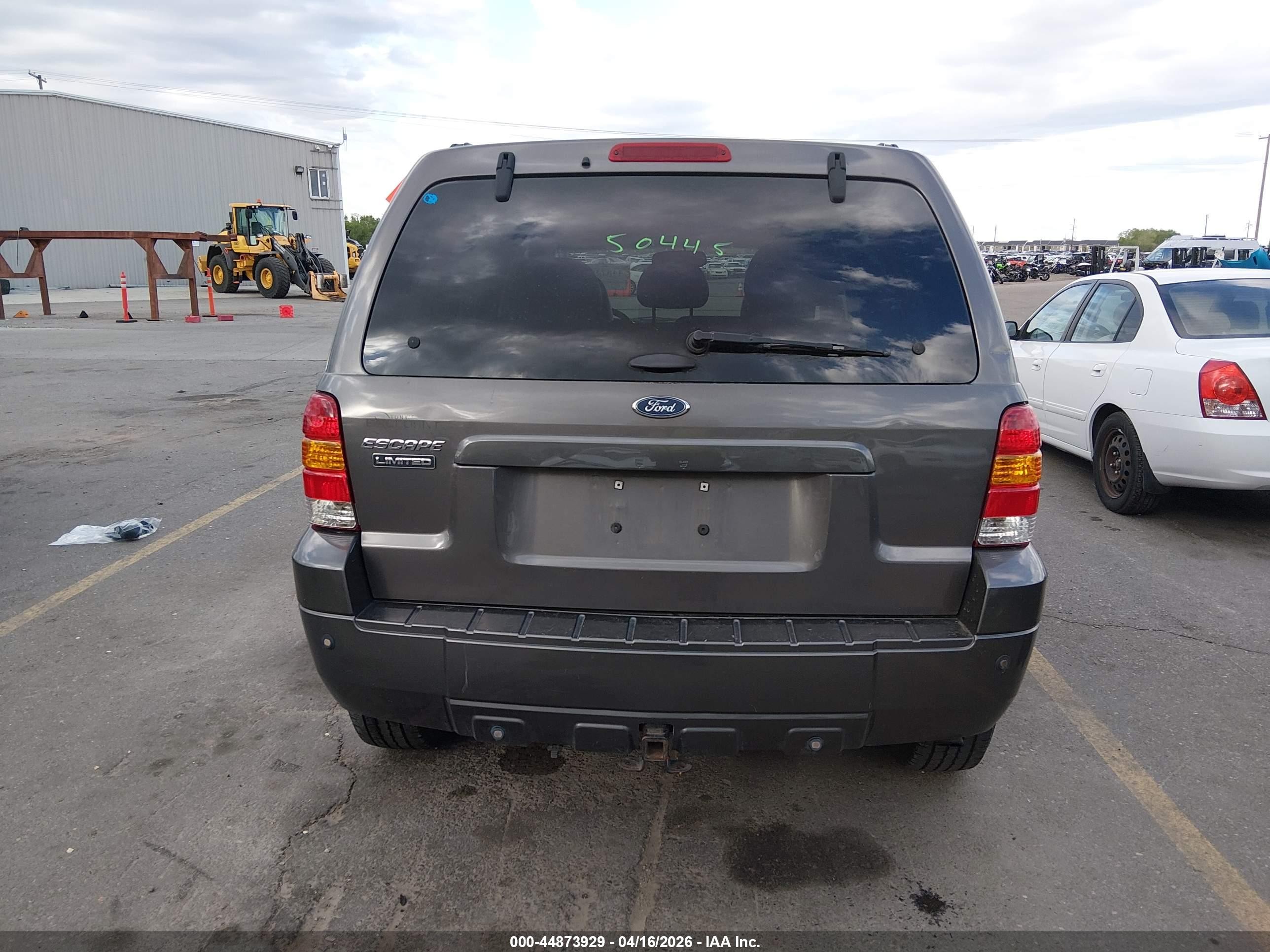 2005 Ford Escape Limited Gray vin: 1FMCU04135KB11797