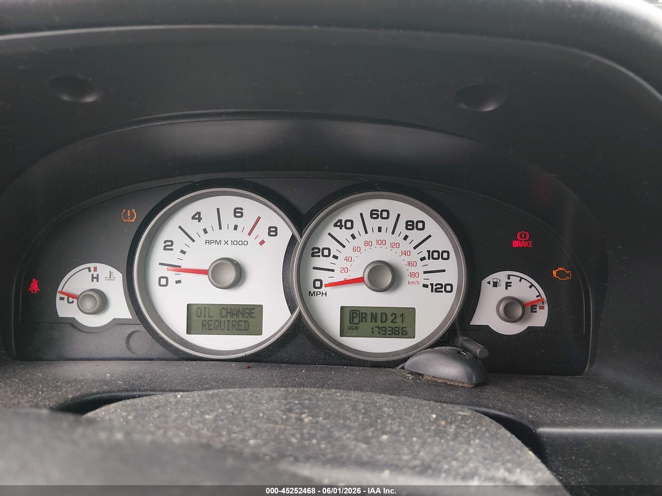 2006 Ford Escape Limited Silver vin: 1FMCU04136KC73351