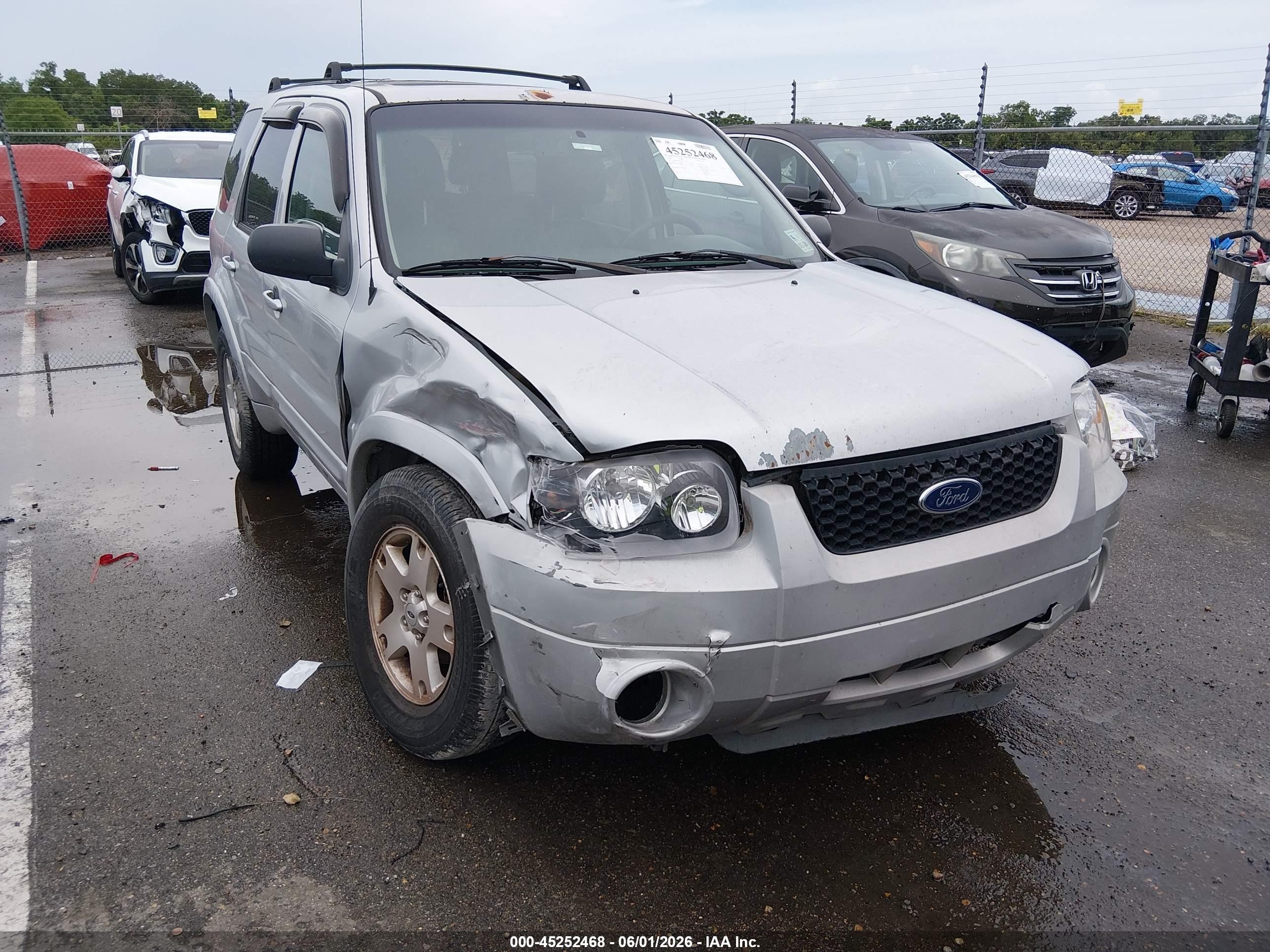 2006 Ford Escape Limited Серебряный vin: 1FMCU04136KC73351