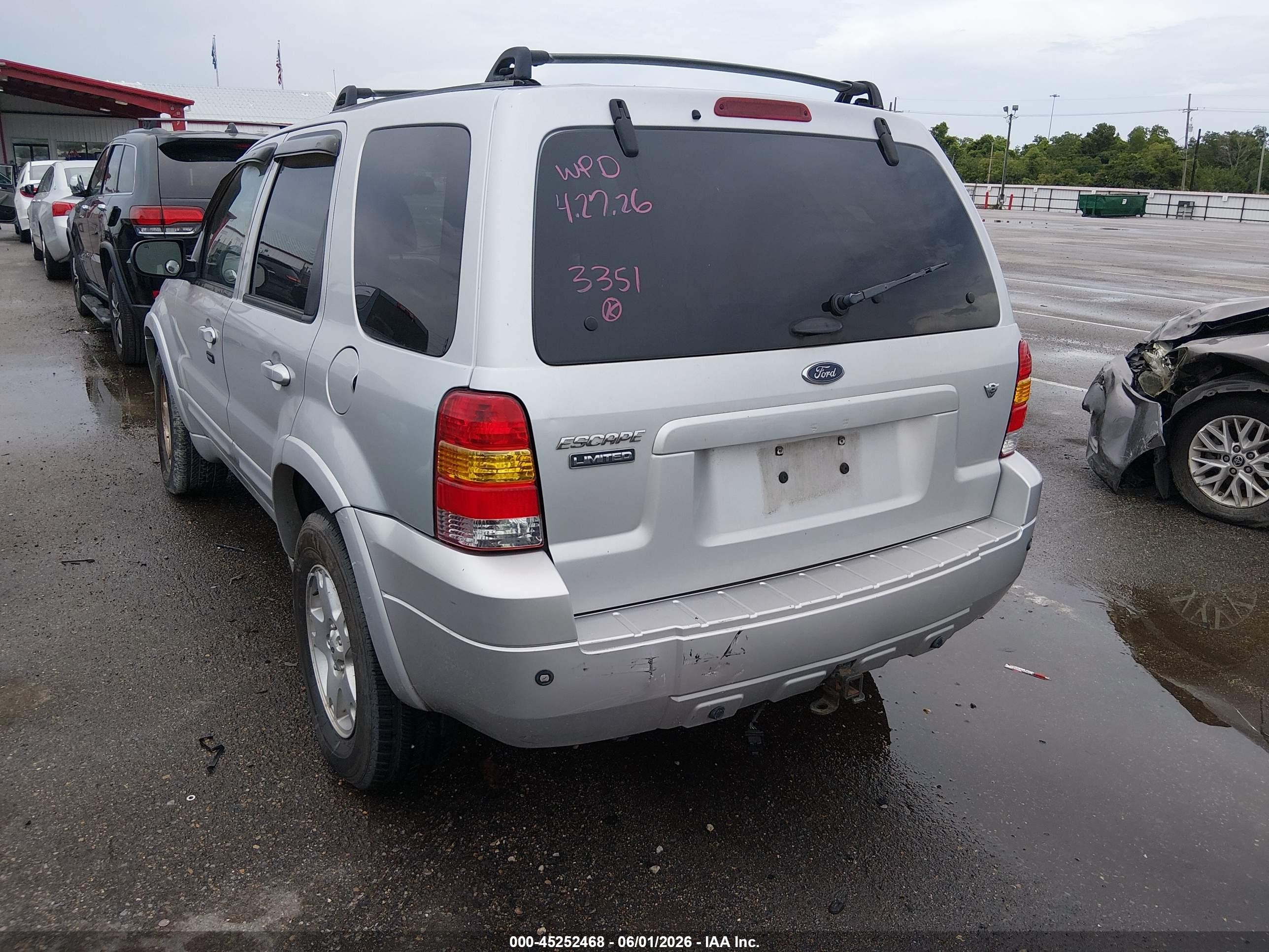 2006 Ford Escape Limited Silver vin: 1FMCU04136KC73351