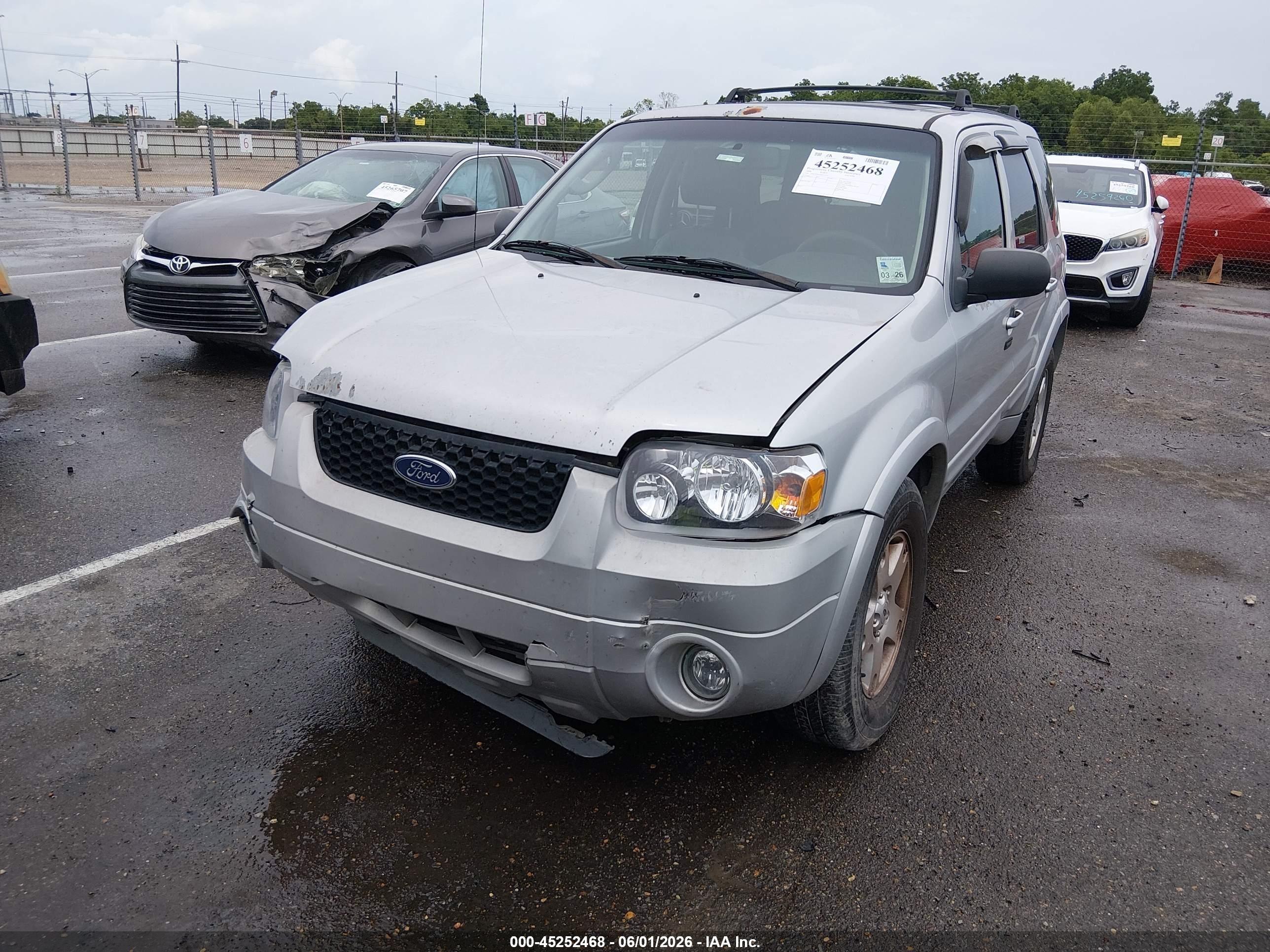 2006 Ford Escape Limited Silver vin: 1FMCU04136KC73351