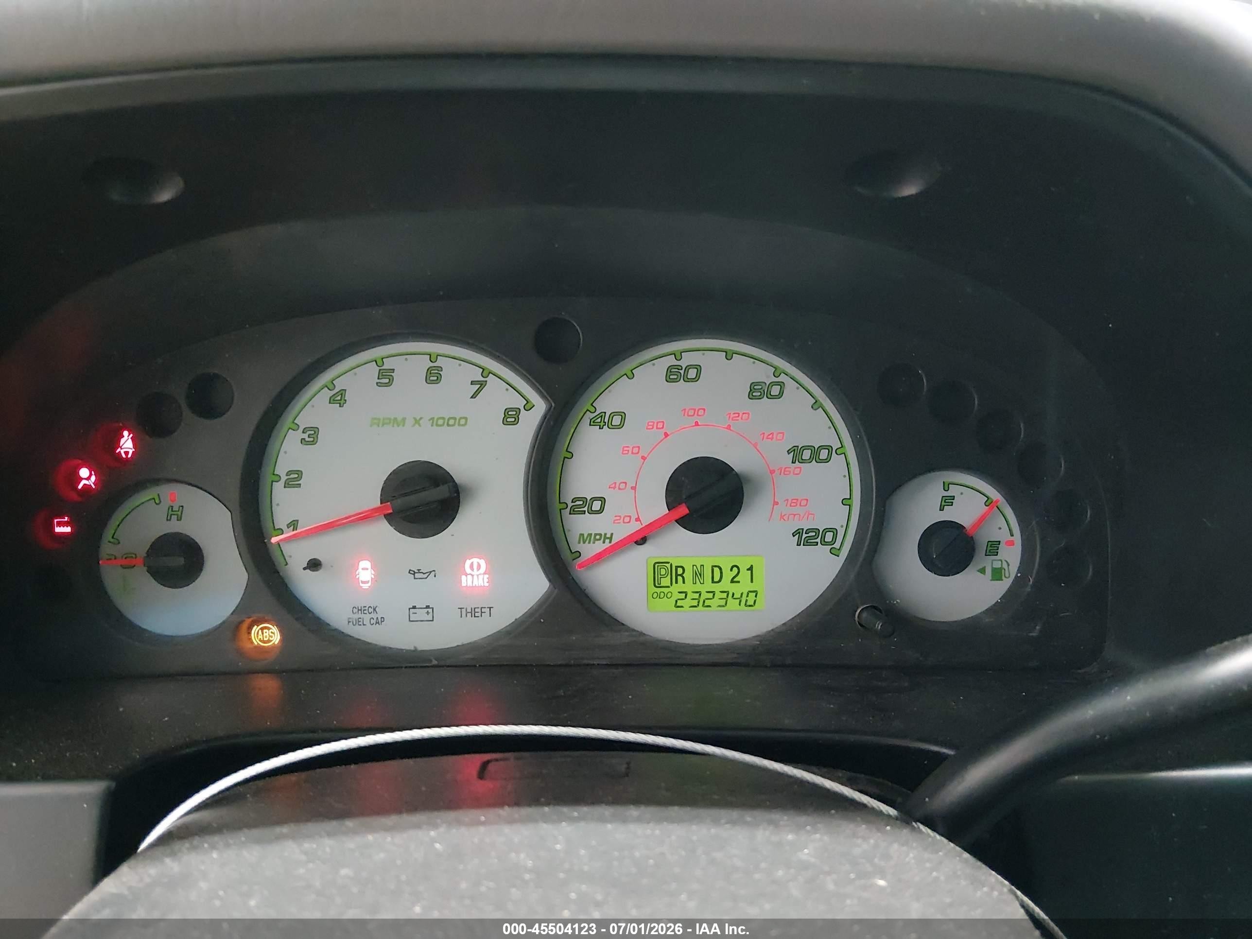2002 Ford Escape Xlt Silver vin: 1FMCU04142KB05681