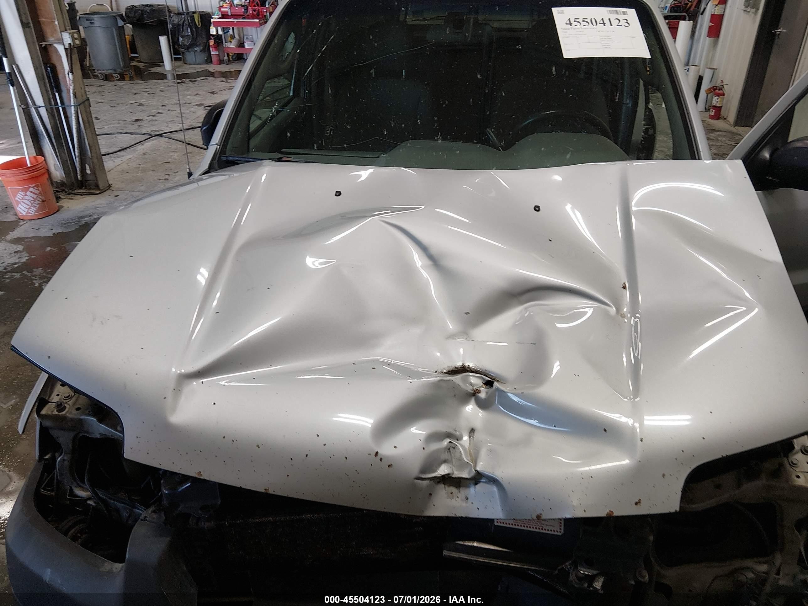 2002 Ford Escape Xlt Silver vin: 1FMCU04142KB05681