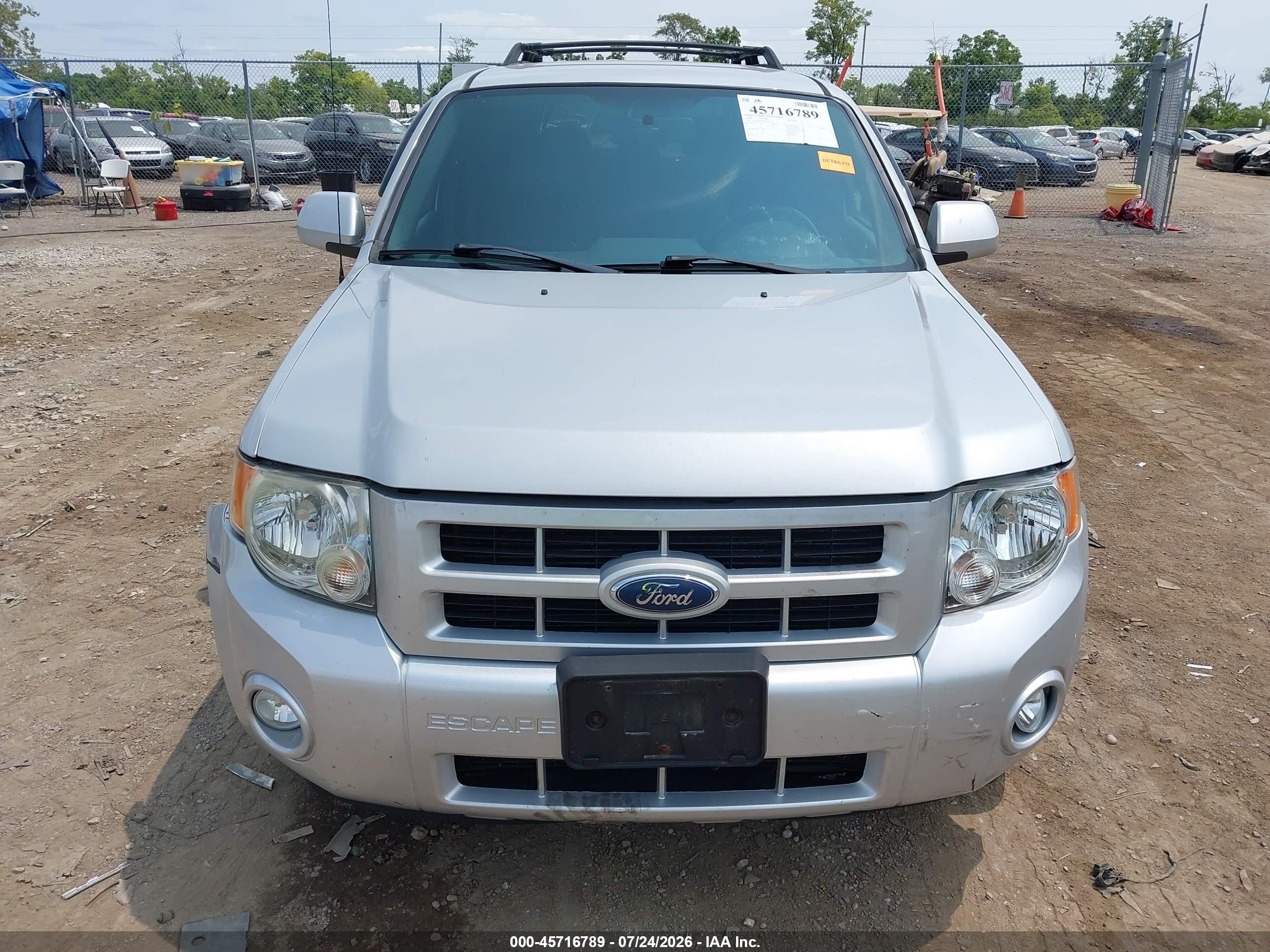 2008 Ford Escape Limited Silver vin: 1FMCU04148KB45767