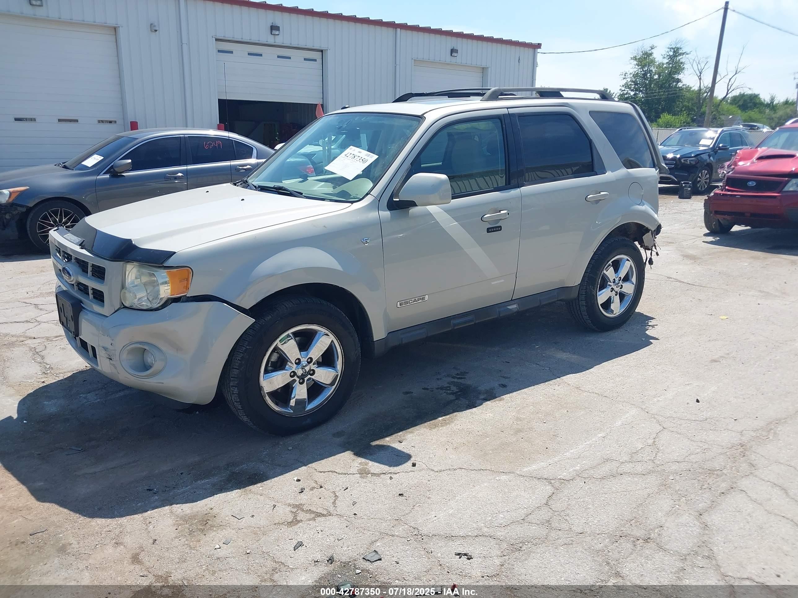 2008 Ford Escape Limited Beige vin: 1FMCU04148KC14876