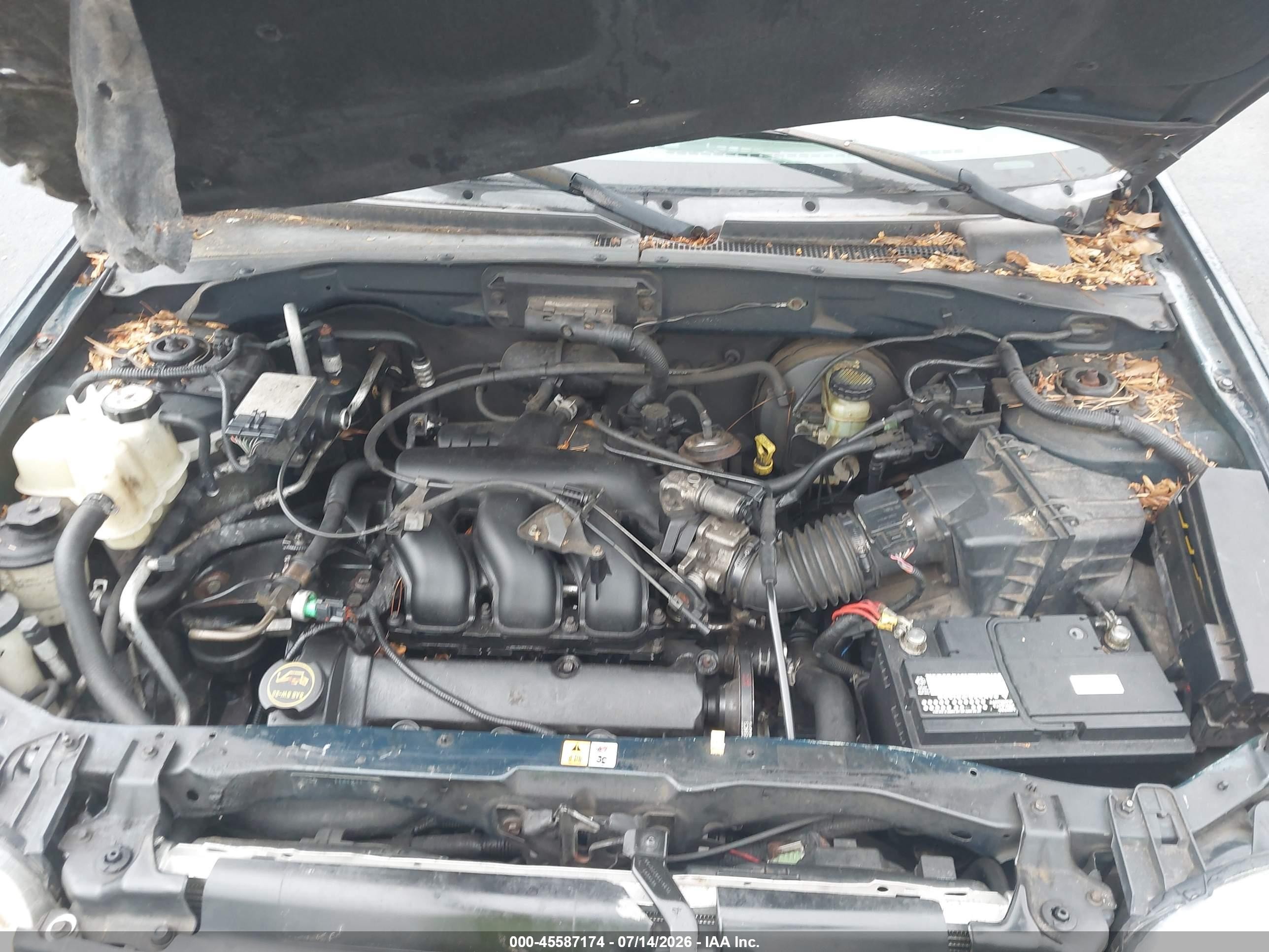 2002 Ford Escape Xlt Blue vin: 1FMCU04152KB24465