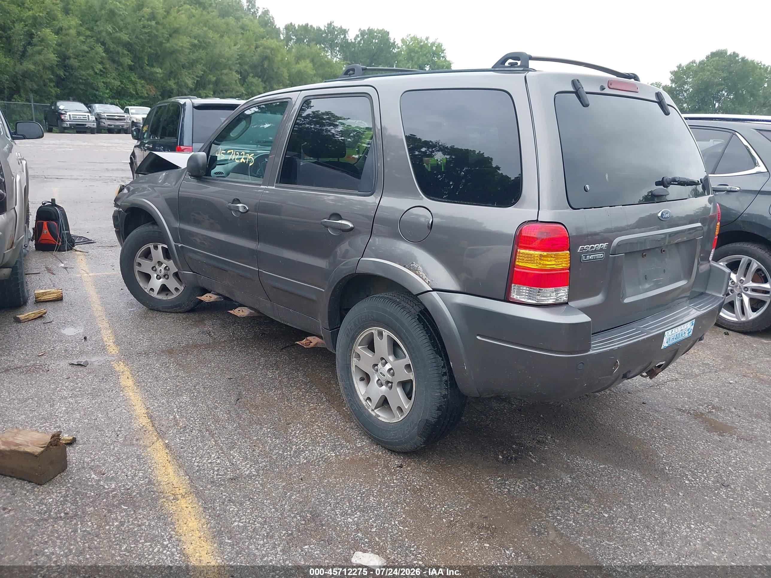 2003 Ford Escape Limited Серый vin: 1FMCU04153KC87909