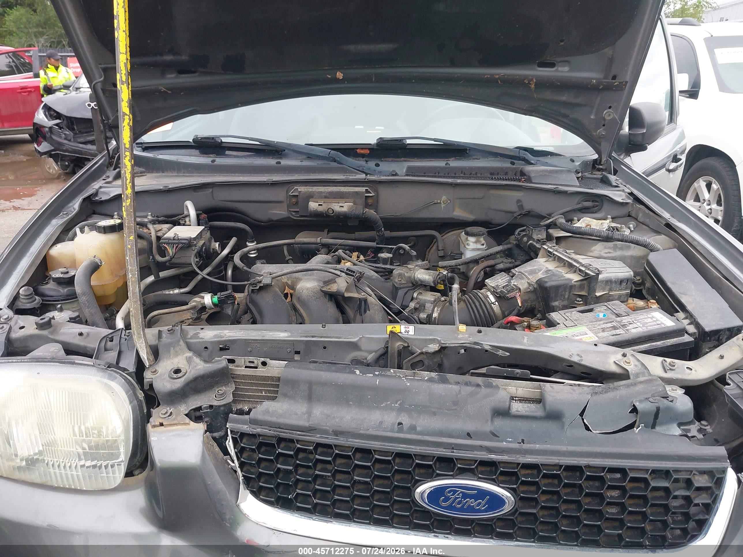 2003 Ford Escape Limited Серый vin: 1FMCU04153KC87909