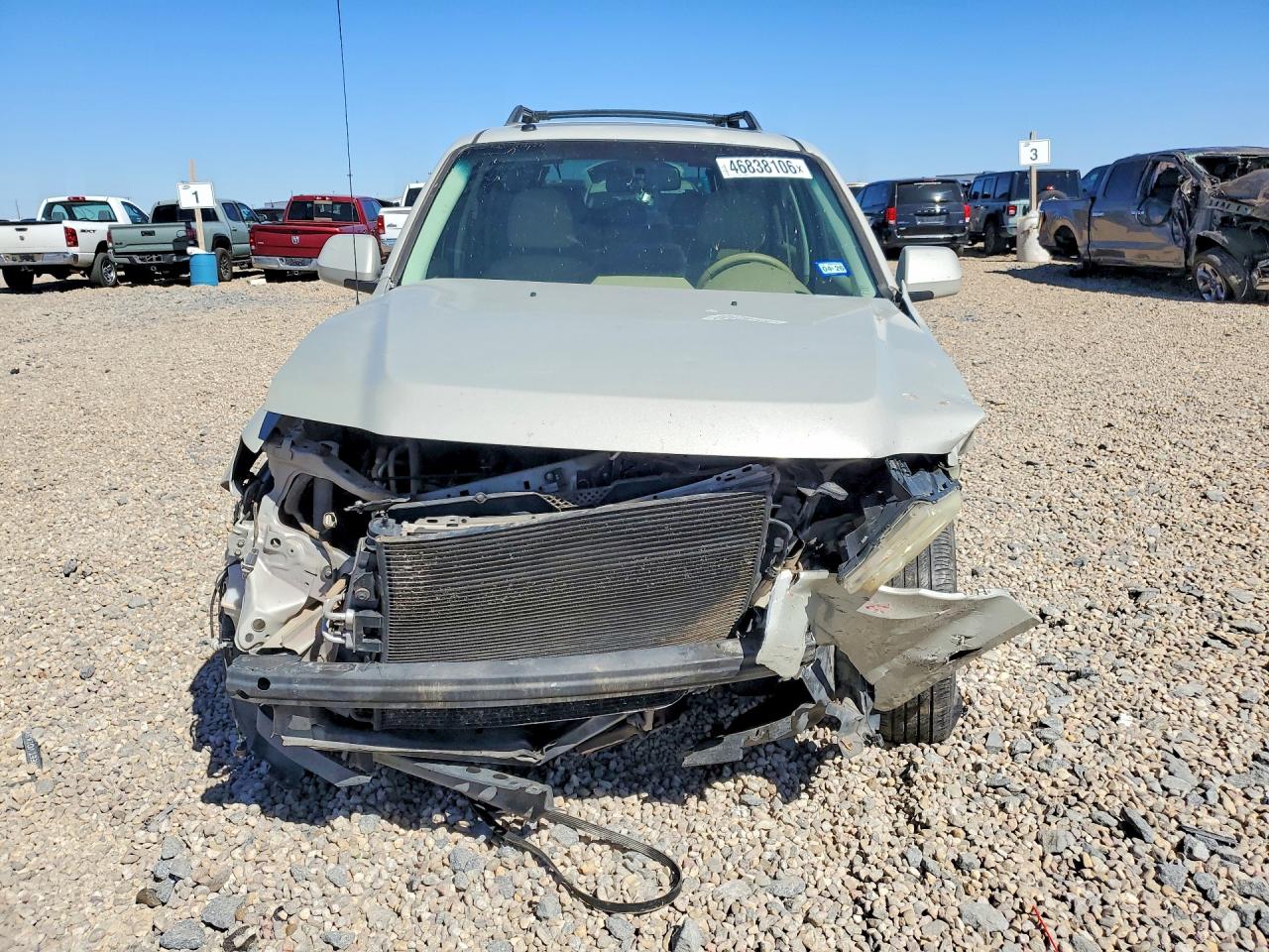 2008 Ford Escape Limited Cream vin: 1FMCU04158KC32805