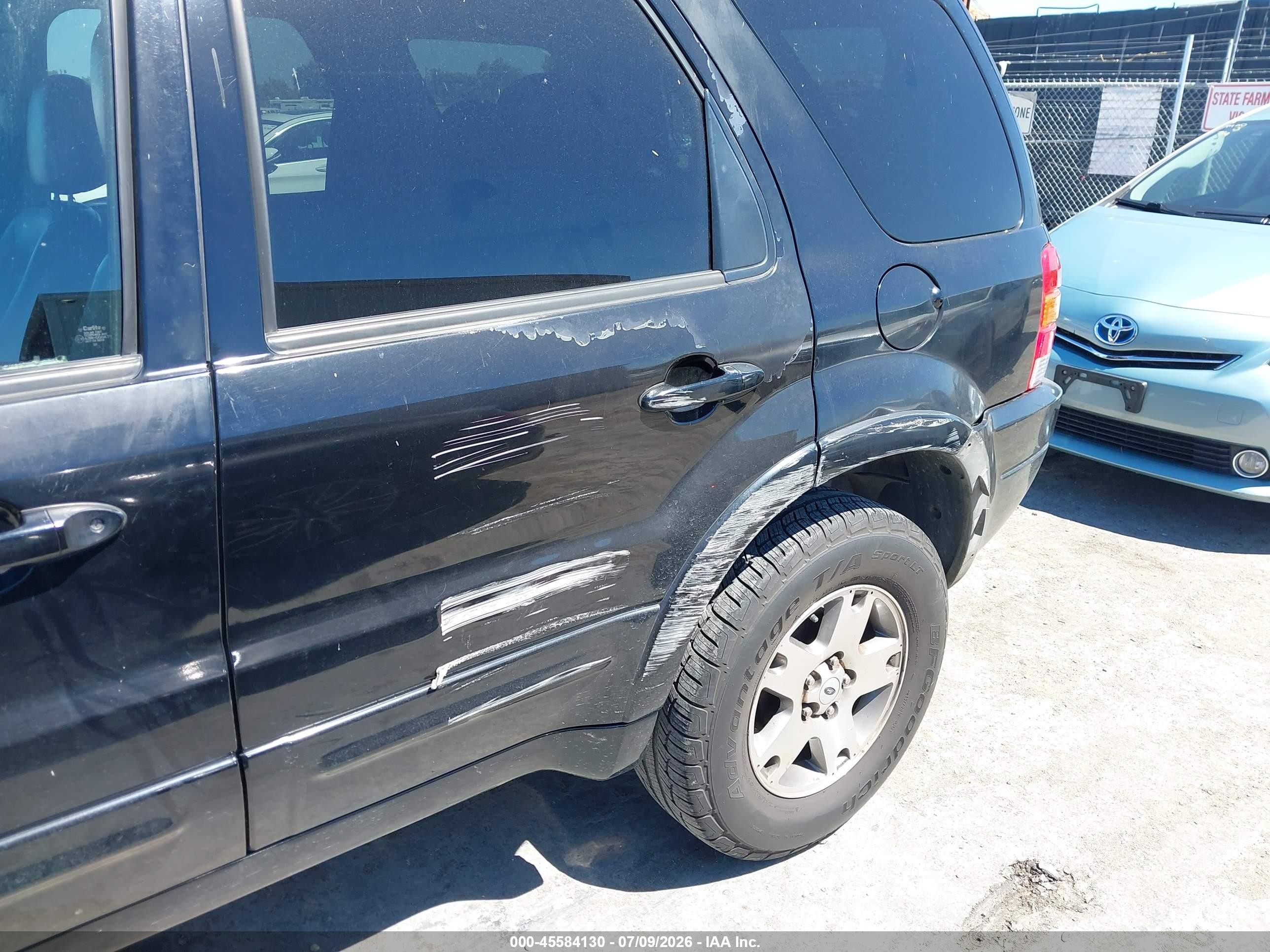 2003 Ford Escape Limited Черный vin: 1FMCU04163KE11119