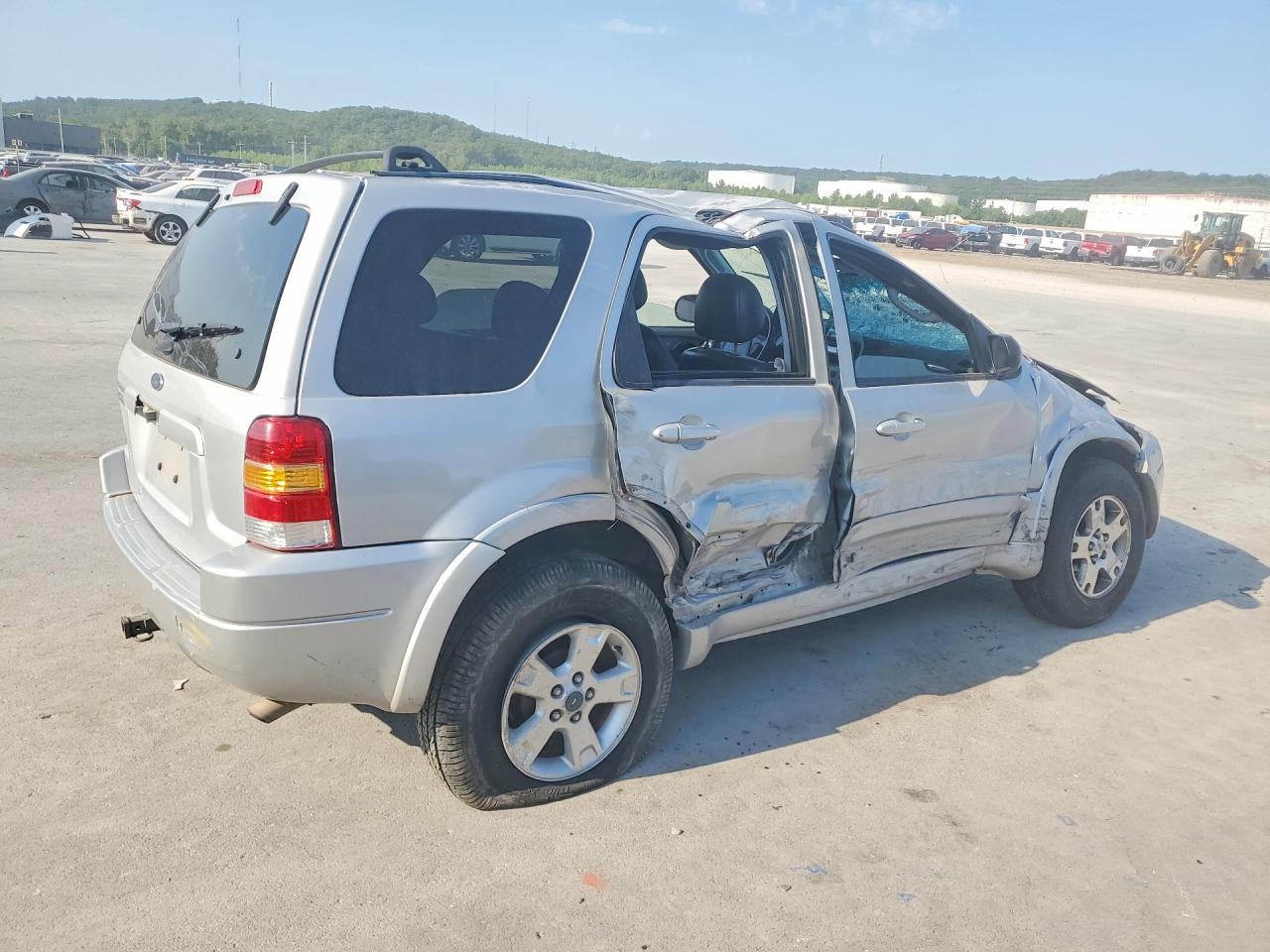 2004 Ford Escape Limited Silver vin: 1FMCU04184KA49117