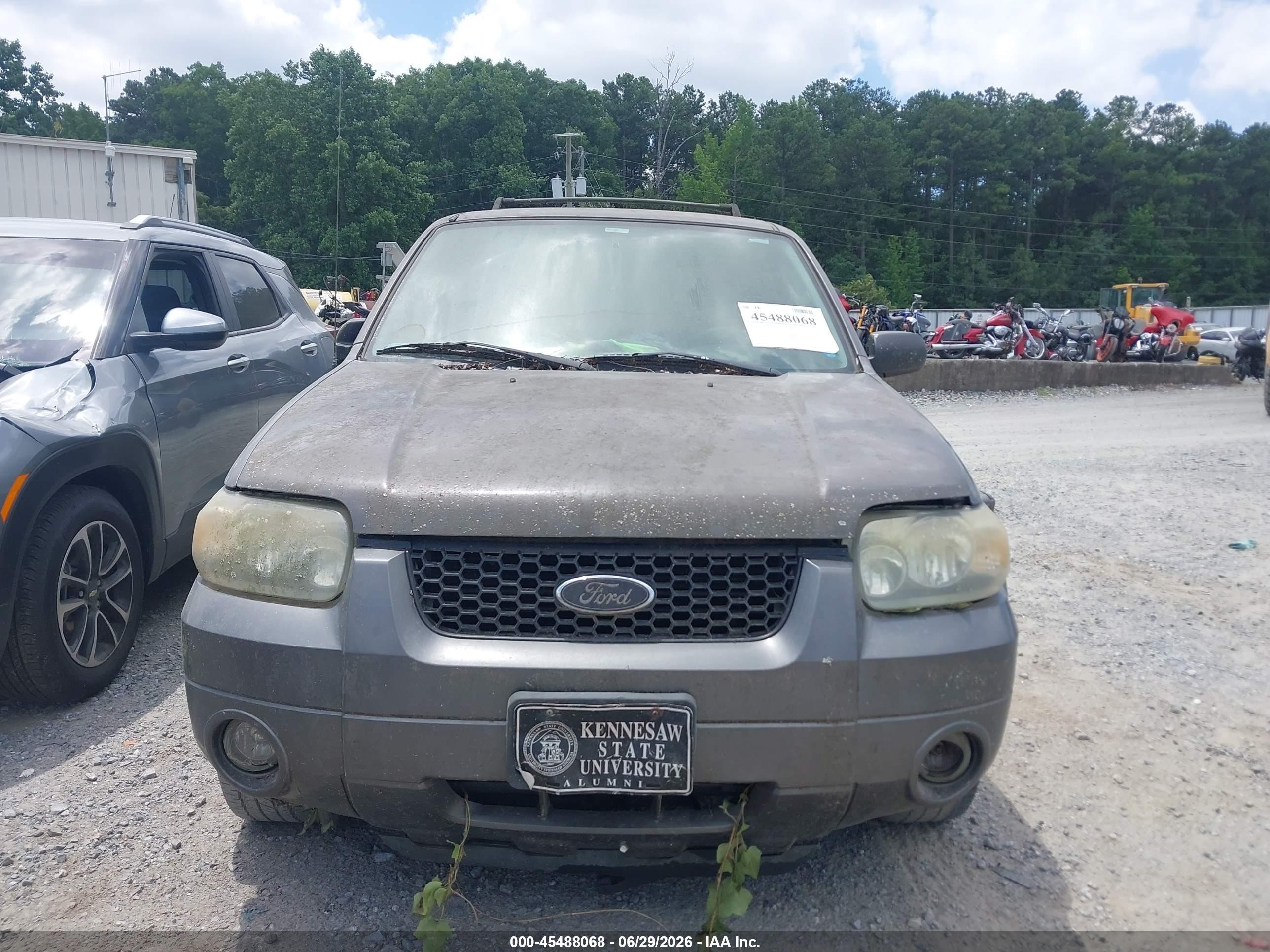 2005 Ford Escape Limited Gray vin: 1FMCU04195KA87103