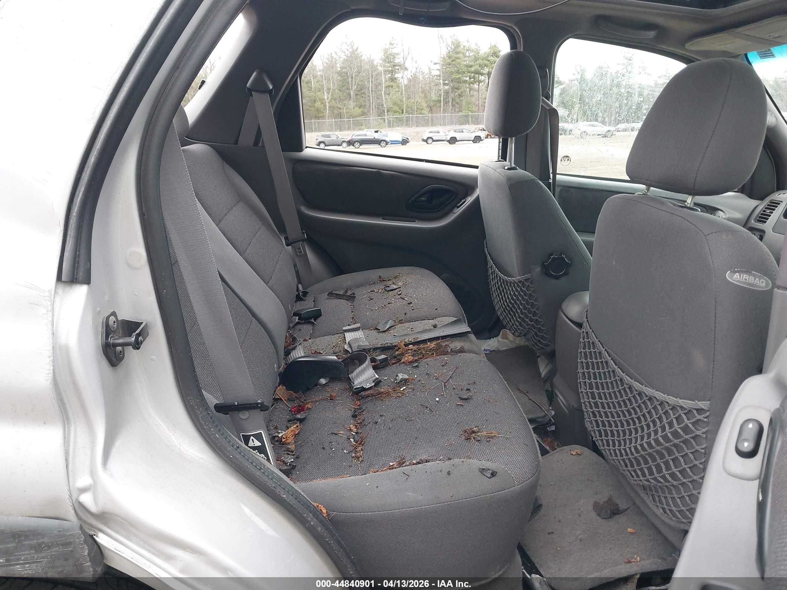 2002 Ford Escape Xlt Silver vin: 1FMCU041X2KB00422