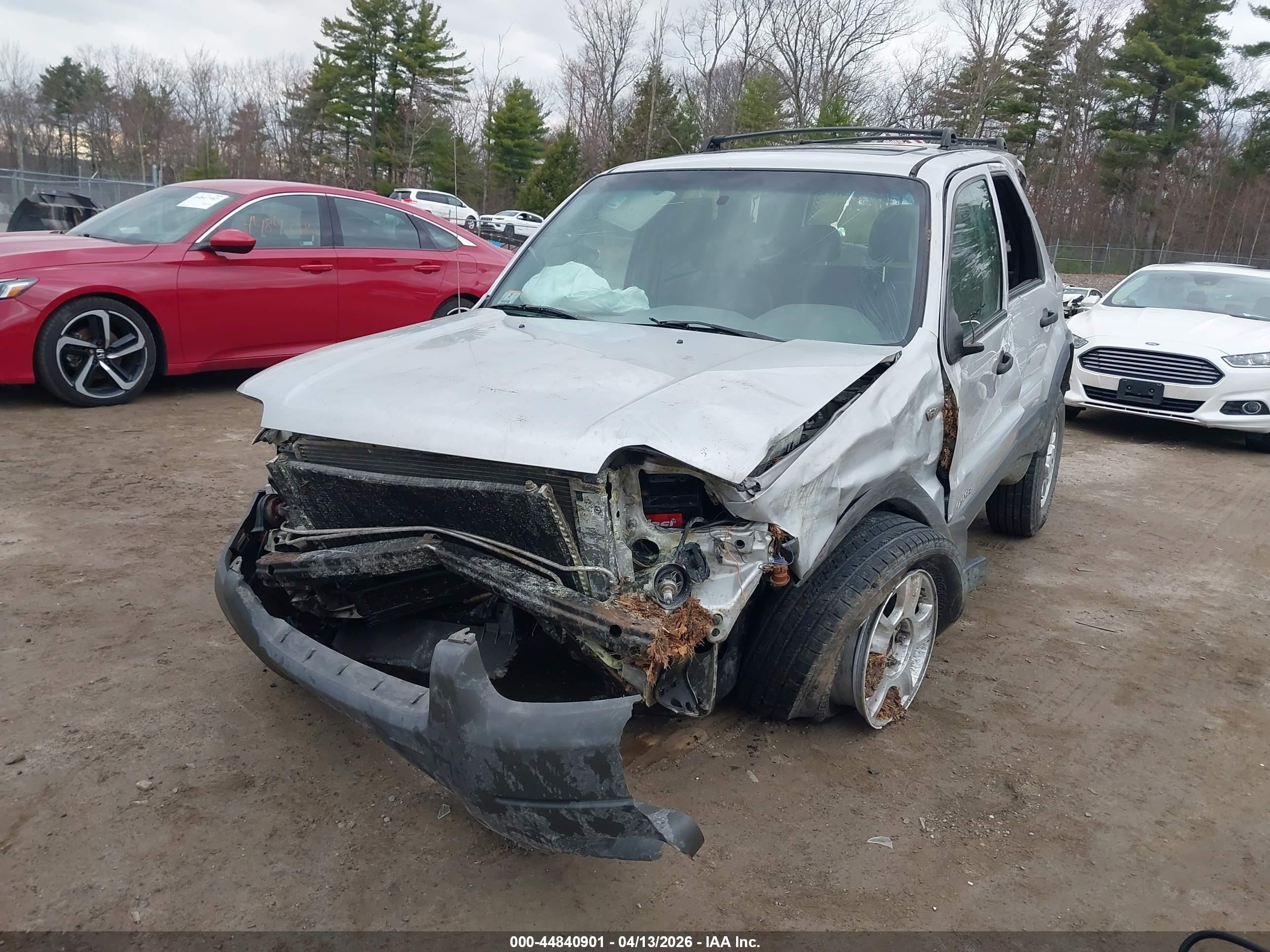 2002 Ford Escape Xlt Silver vin: 1FMCU041X2KB00422