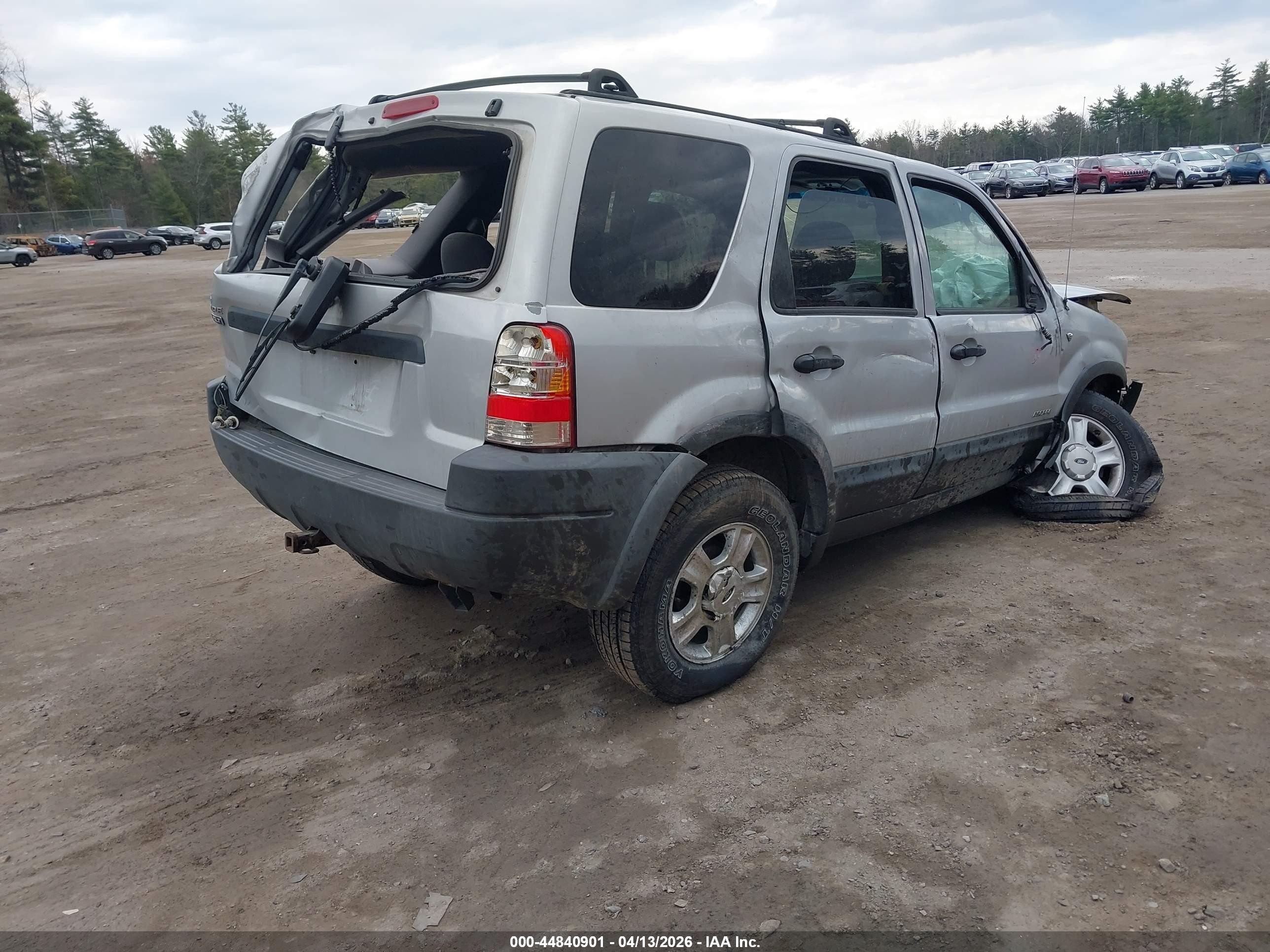 2002 Ford Escape Xlt Silver vin: 1FMCU041X2KB00422