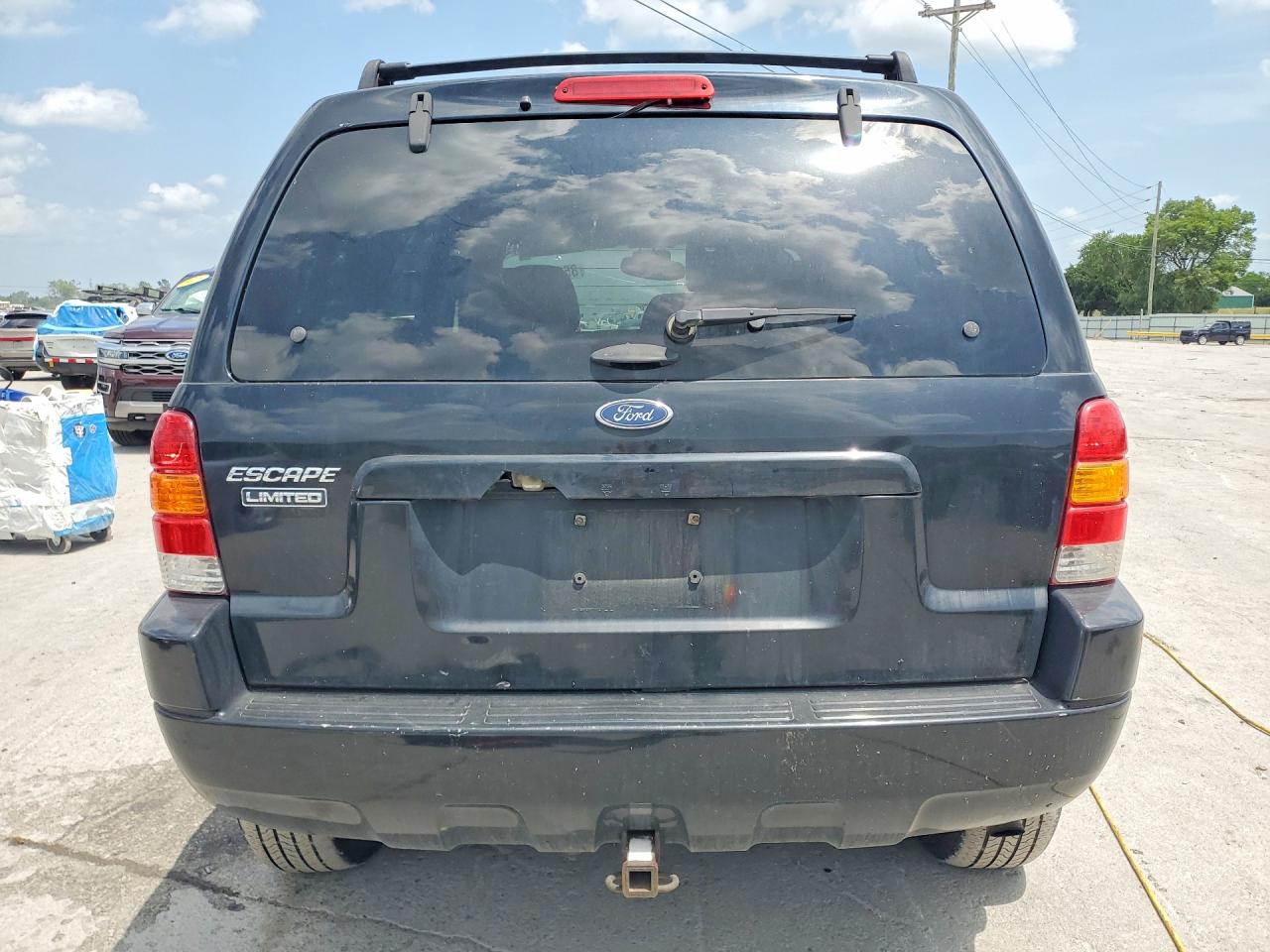 2004 Ford Escape Limited Black vin: 1FMCU041X4KB10189