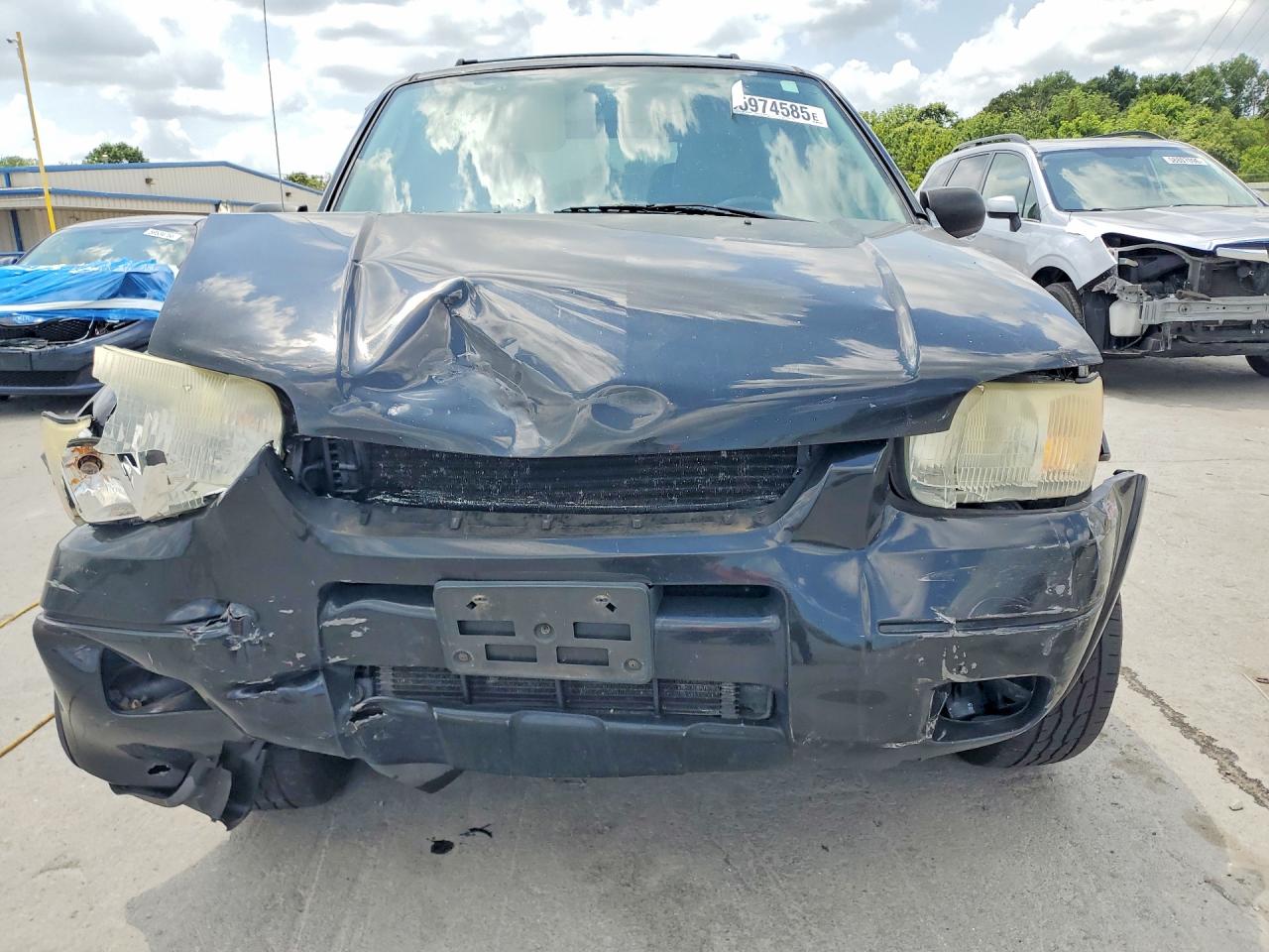 2004 Ford Escape Limited Black vin: 1FMCU041X4KB10189