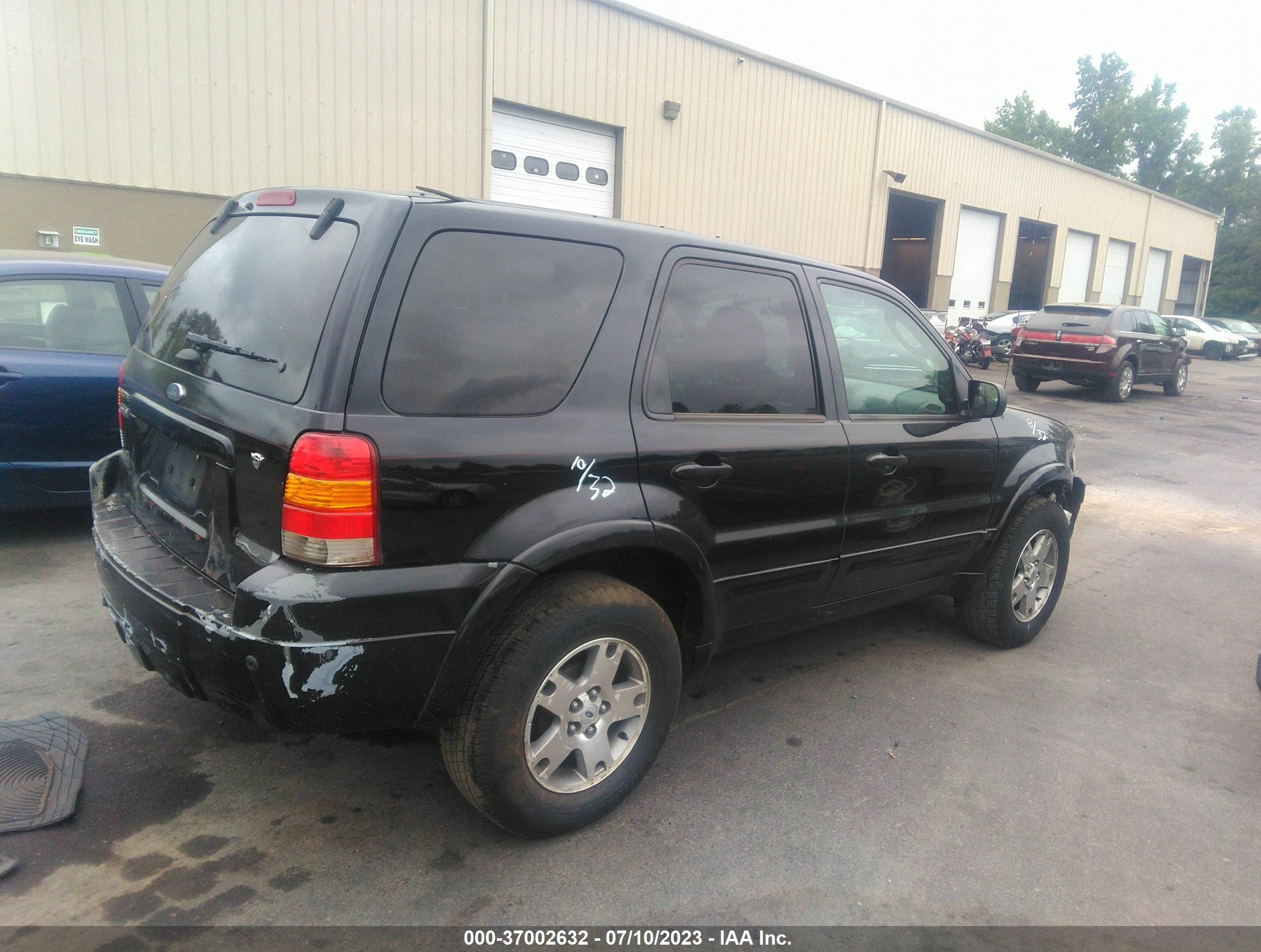 2005 Ford Escape Limited Black vin: 1FMCU041X5KB95097