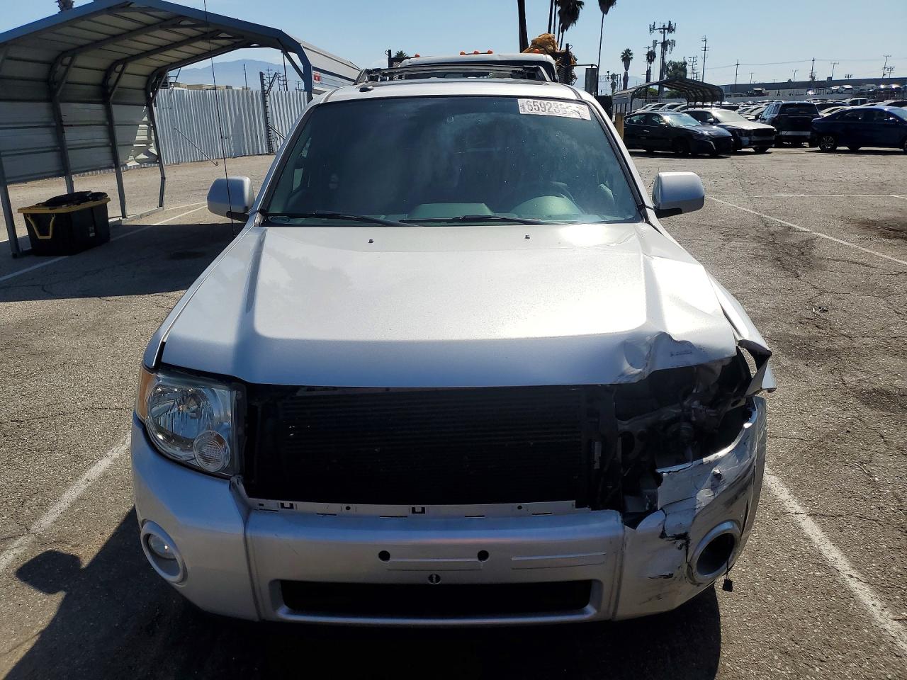 2009 Ford Escape Limited Silver vin: 1FMCU04769KA93368