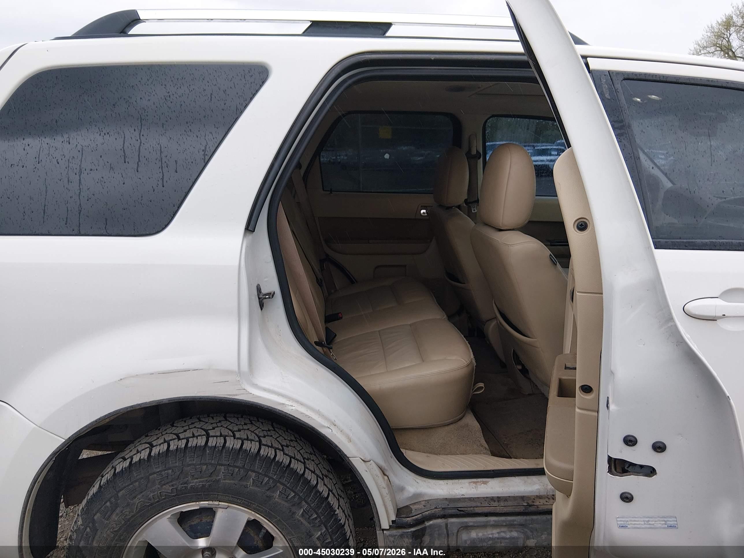 2009 Ford Escape Limited White vin: 1FMCU04G19KC10578
