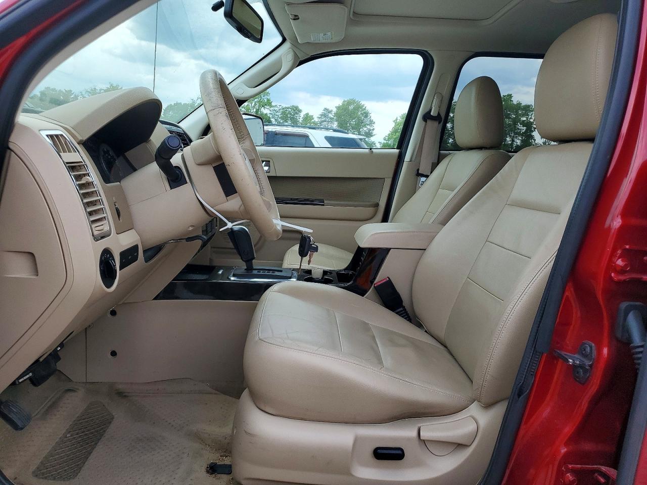 2009 Ford Escape Limited Red vin: 1FMCU04G19KD06890