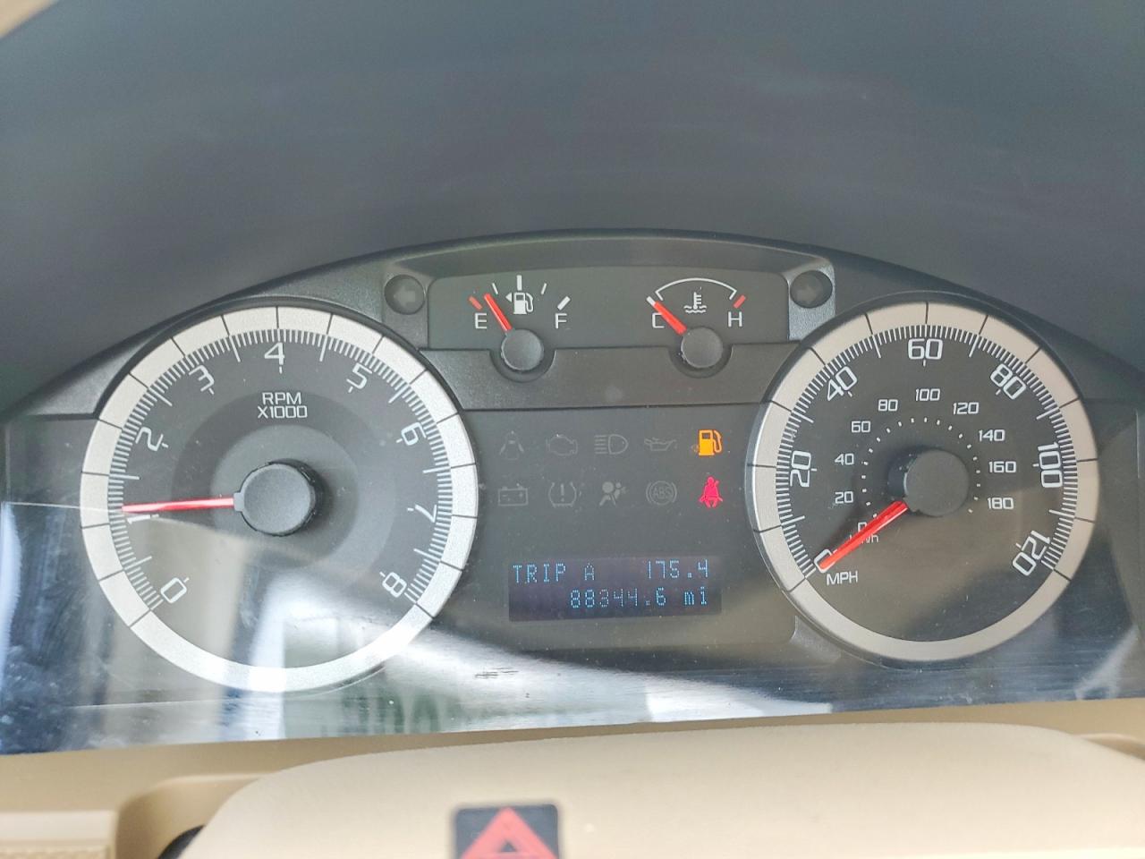 2009 Ford Escape Limited Red vin: 1FMCU04G19KD06890