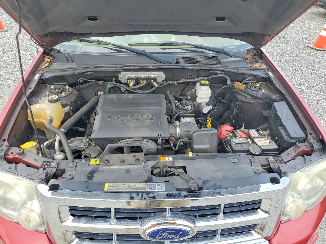 2009 Ford Escape Limited Red vin: 1FMCU04G19KD06890