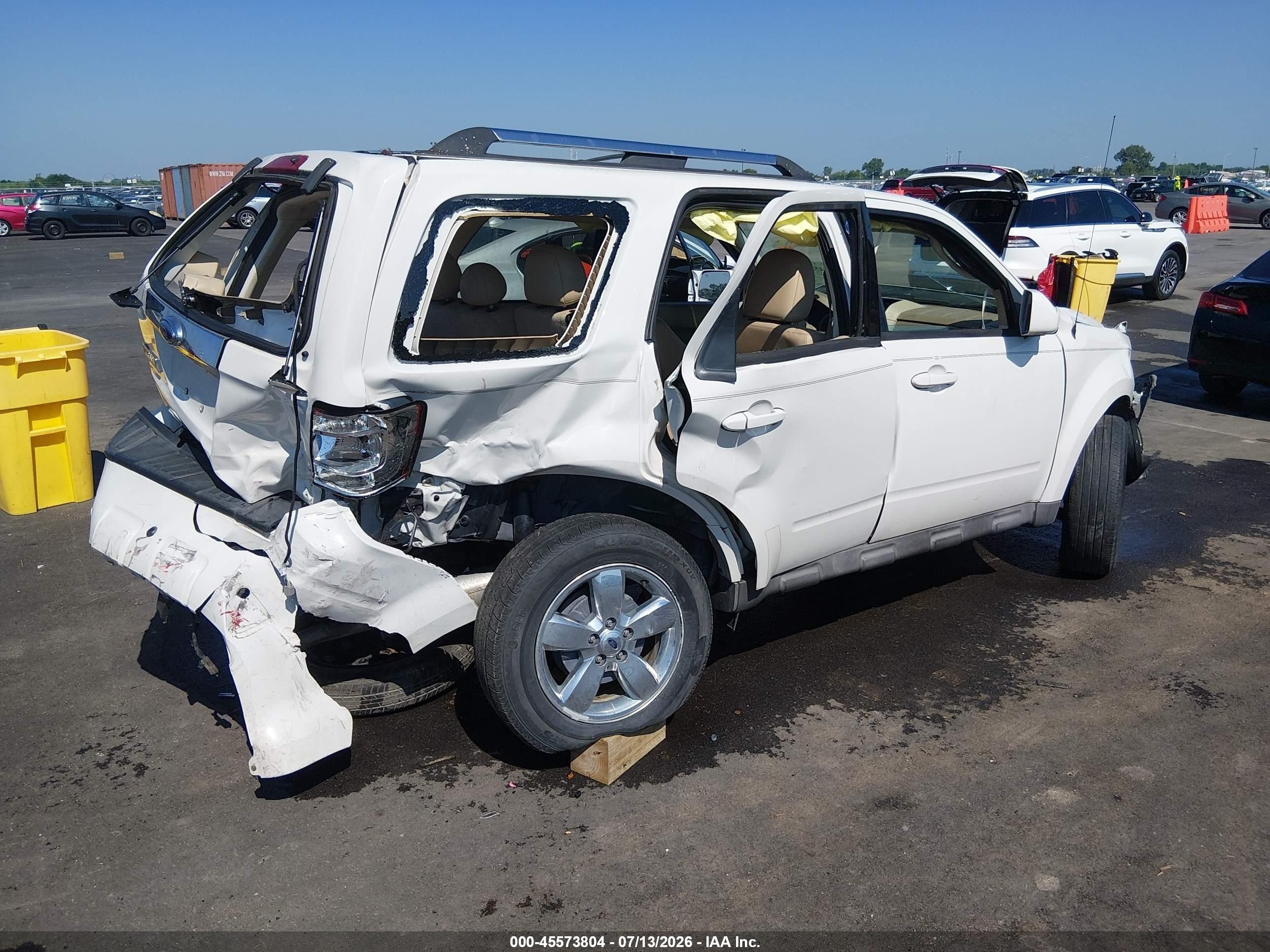2009 Ford Escape Limited White vin: 1FMCU04G49KB29638