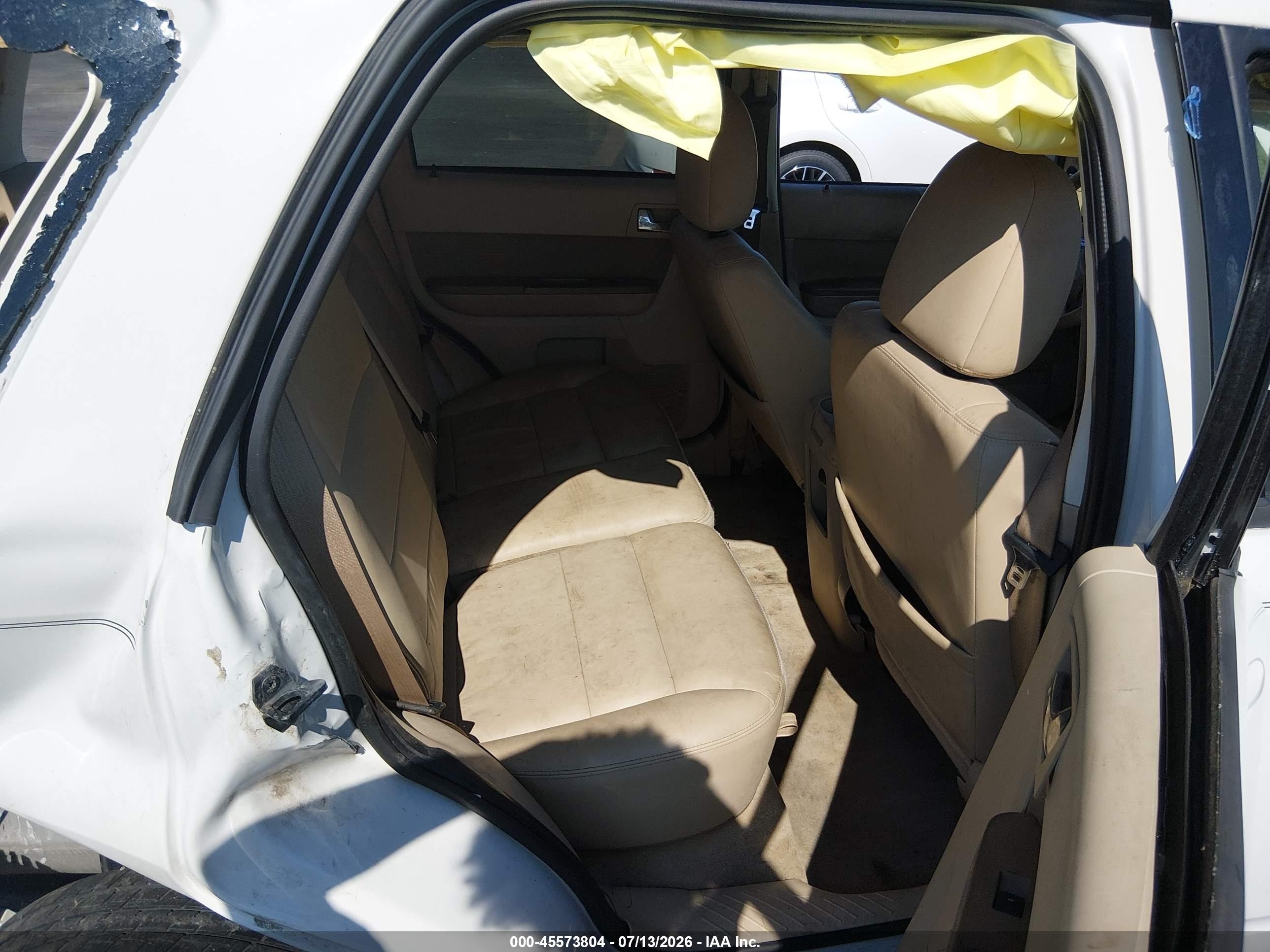 2009 Ford Escape Limited White vin: 1FMCU04G49KB29638