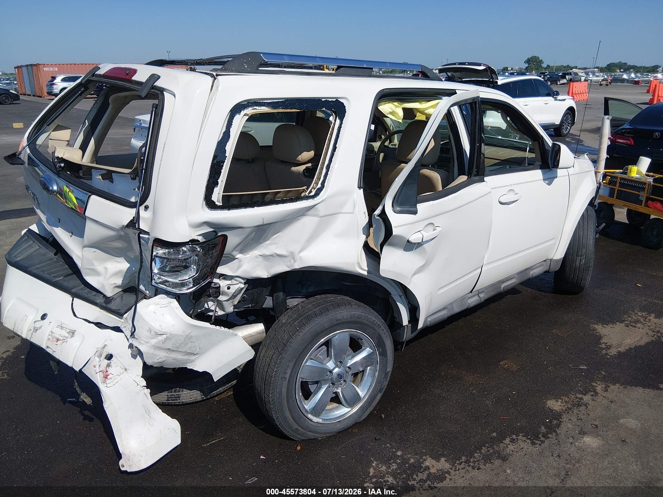 2009 Ford Escape Limited White vin: 1FMCU04G49KB29638