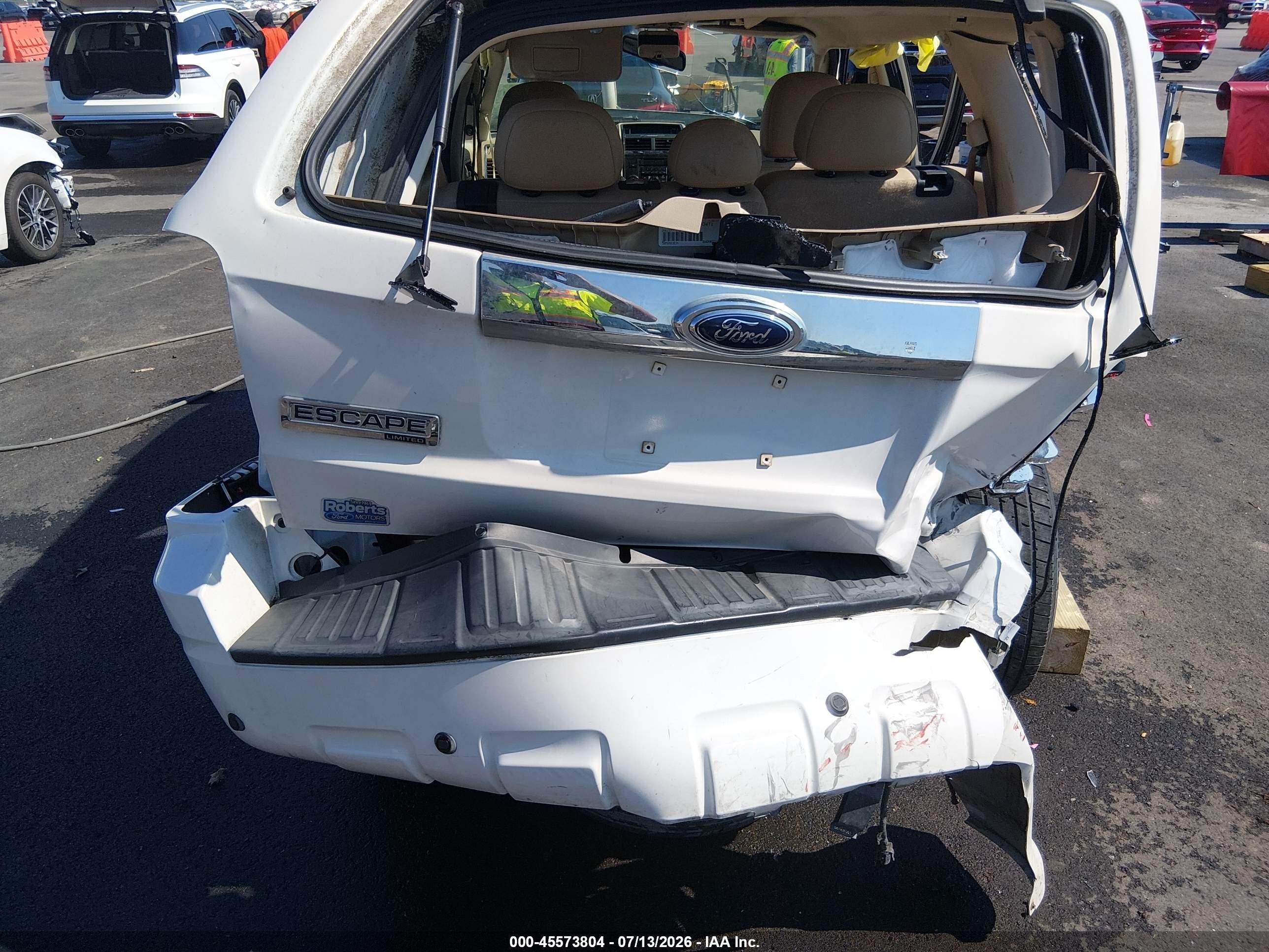 2009 Ford Escape Limited White vin: 1FMCU04G49KB29638