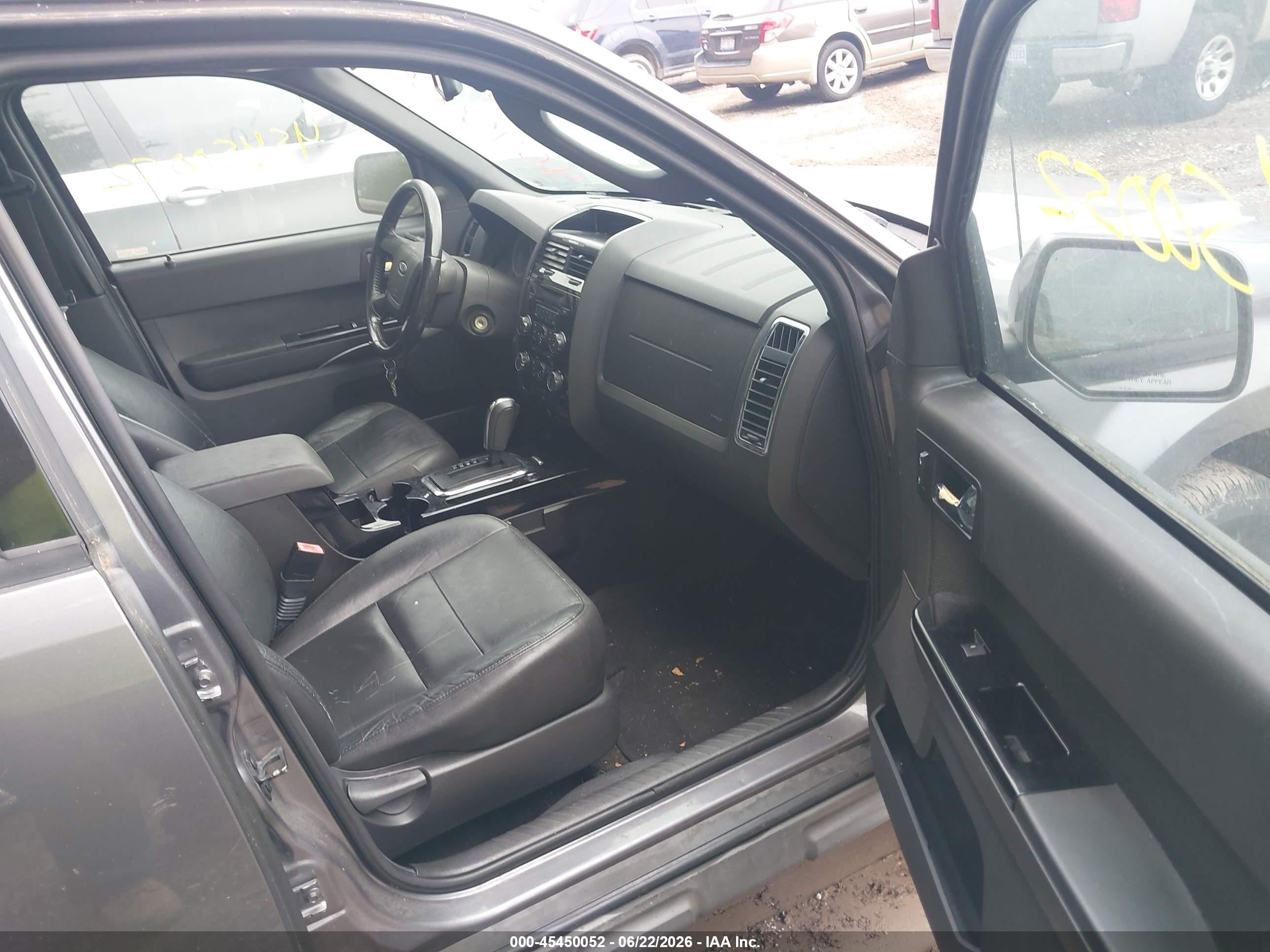 2009 Ford Escape Limited Gray vin: 1FMCU04G59KB35139
