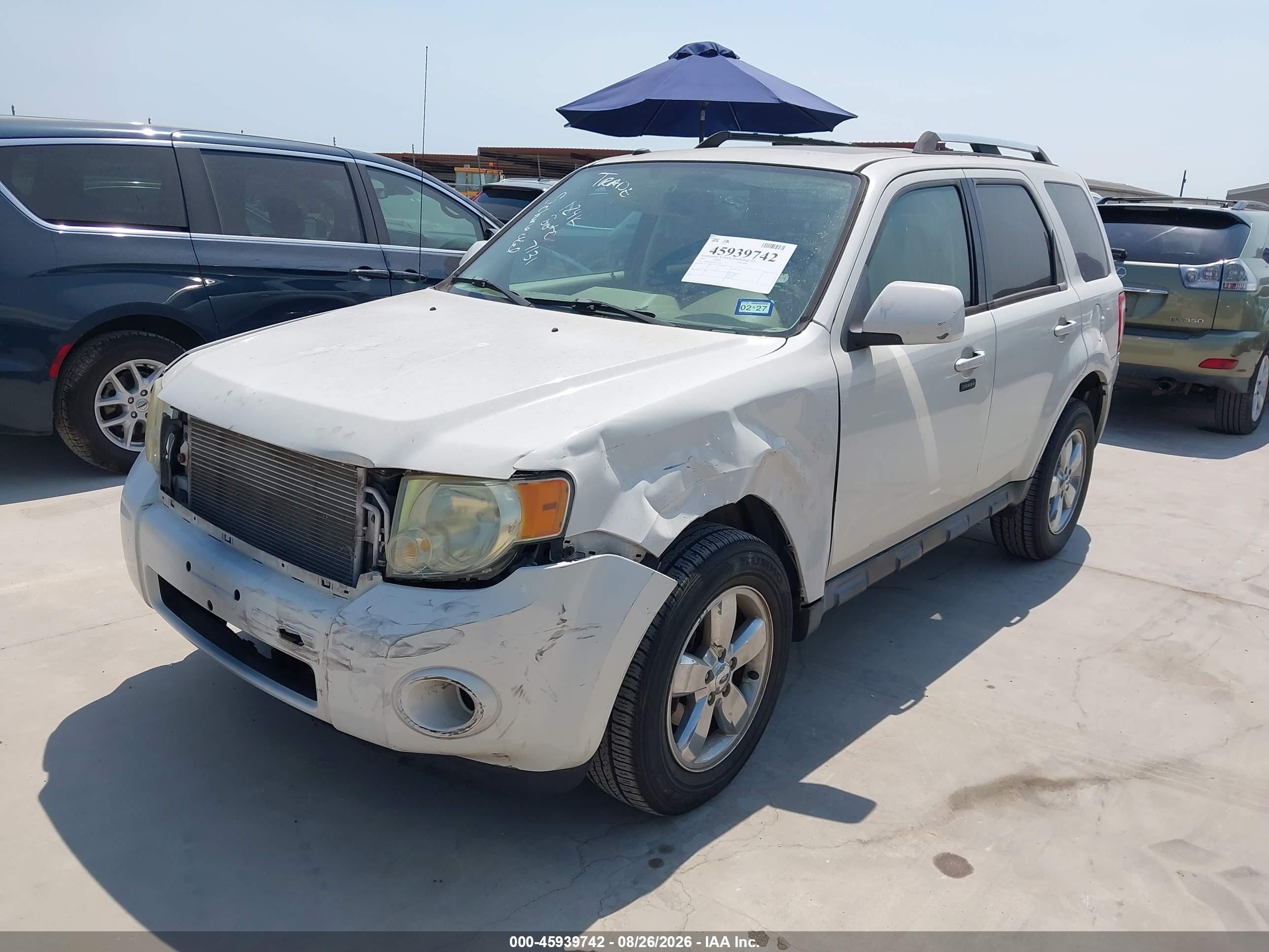 2009 Ford Escape Limited White vin: 1FMCU04G99KA13383