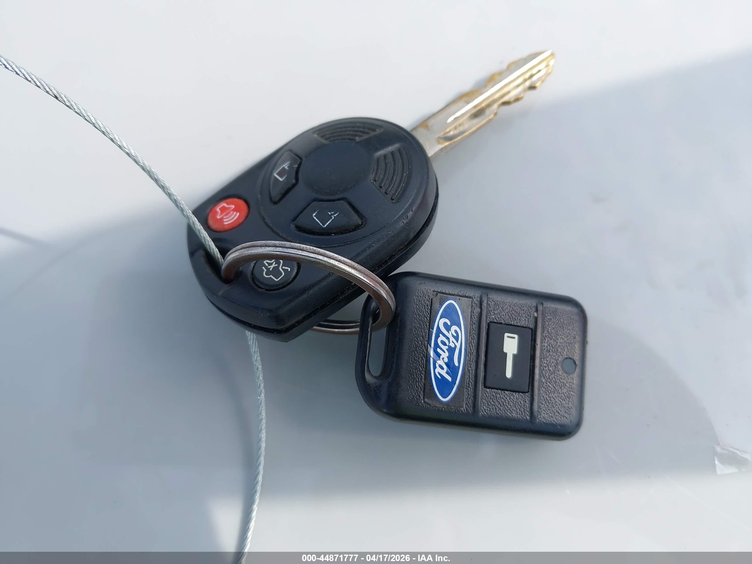 2009 Ford Escape Limited Cream vin: 1FMCU04GX9KA63273