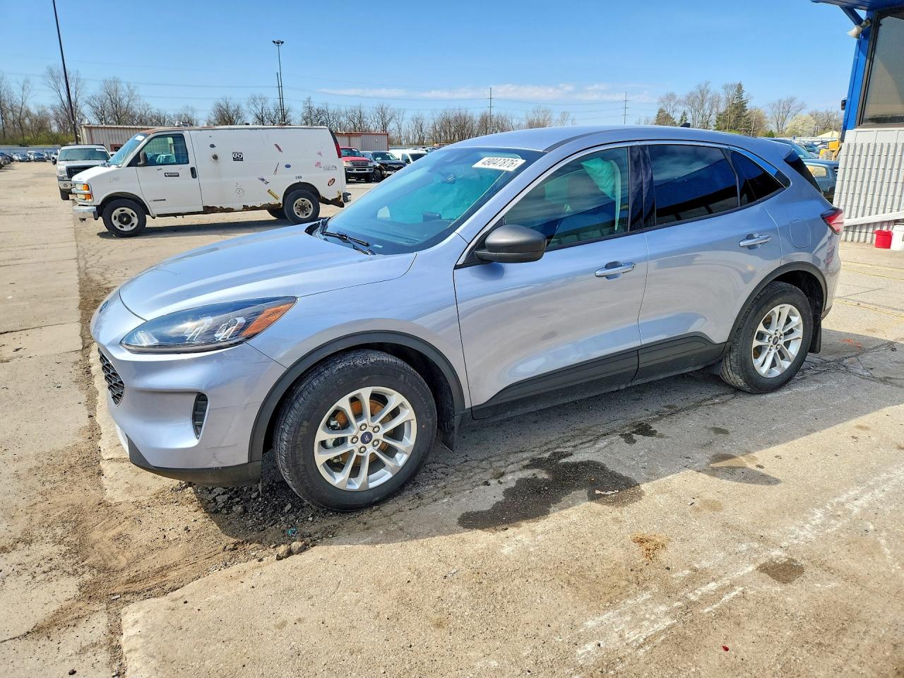 2022 Ford Escape Se Blue vin: 1FMCU0BZ0NUA98729