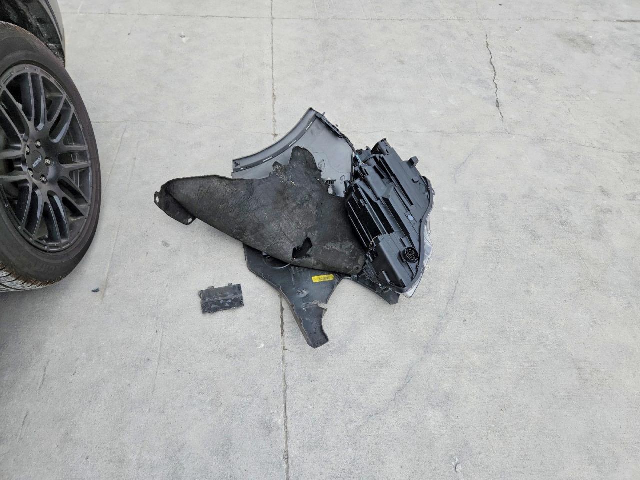2020 Ford Escape Se Sport Charcoal vin: 1FMCU0BZ1LUC28403