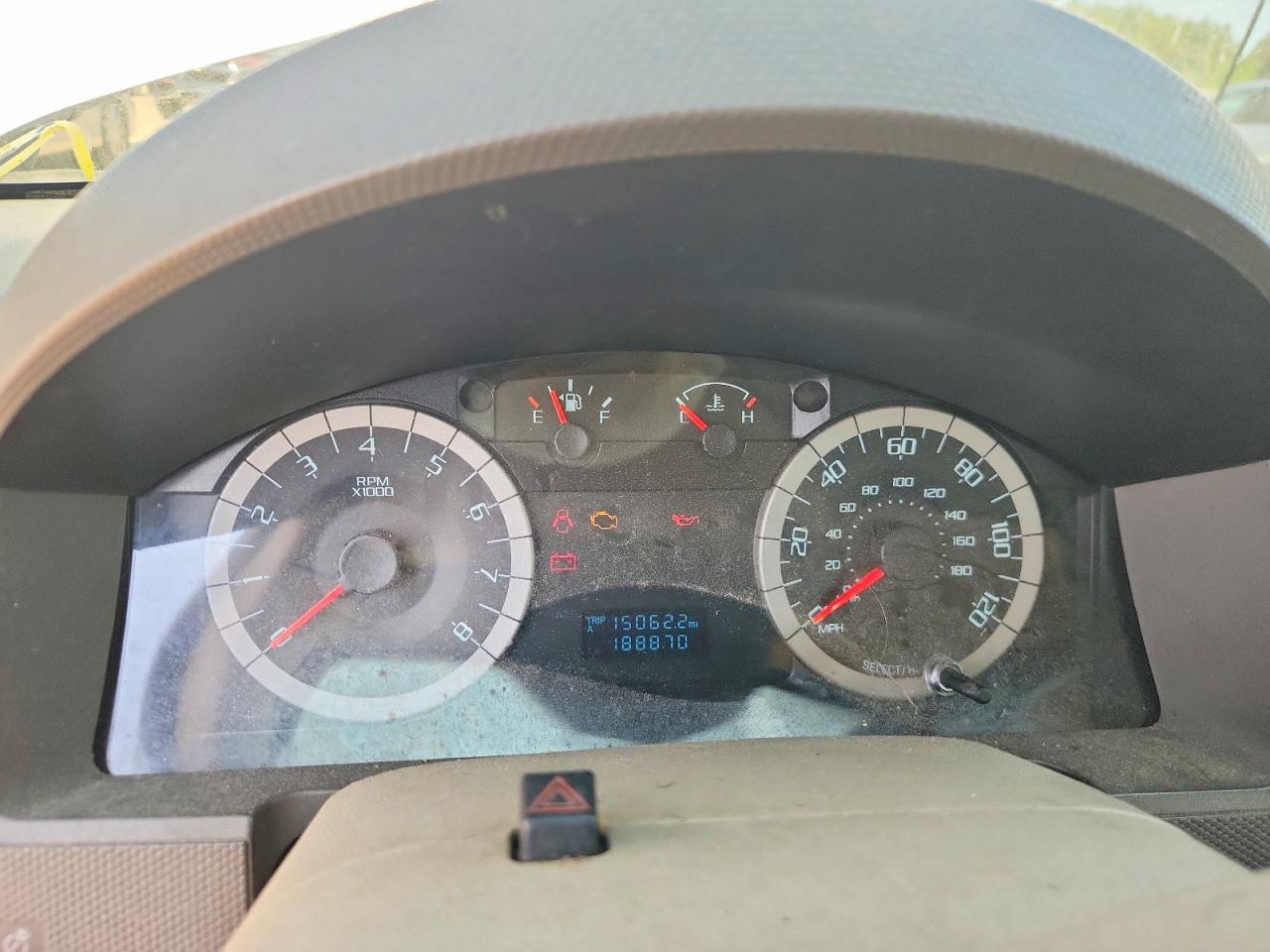 2010 Ford Escape Xls White vin: 1FMCU0C70AKC90154