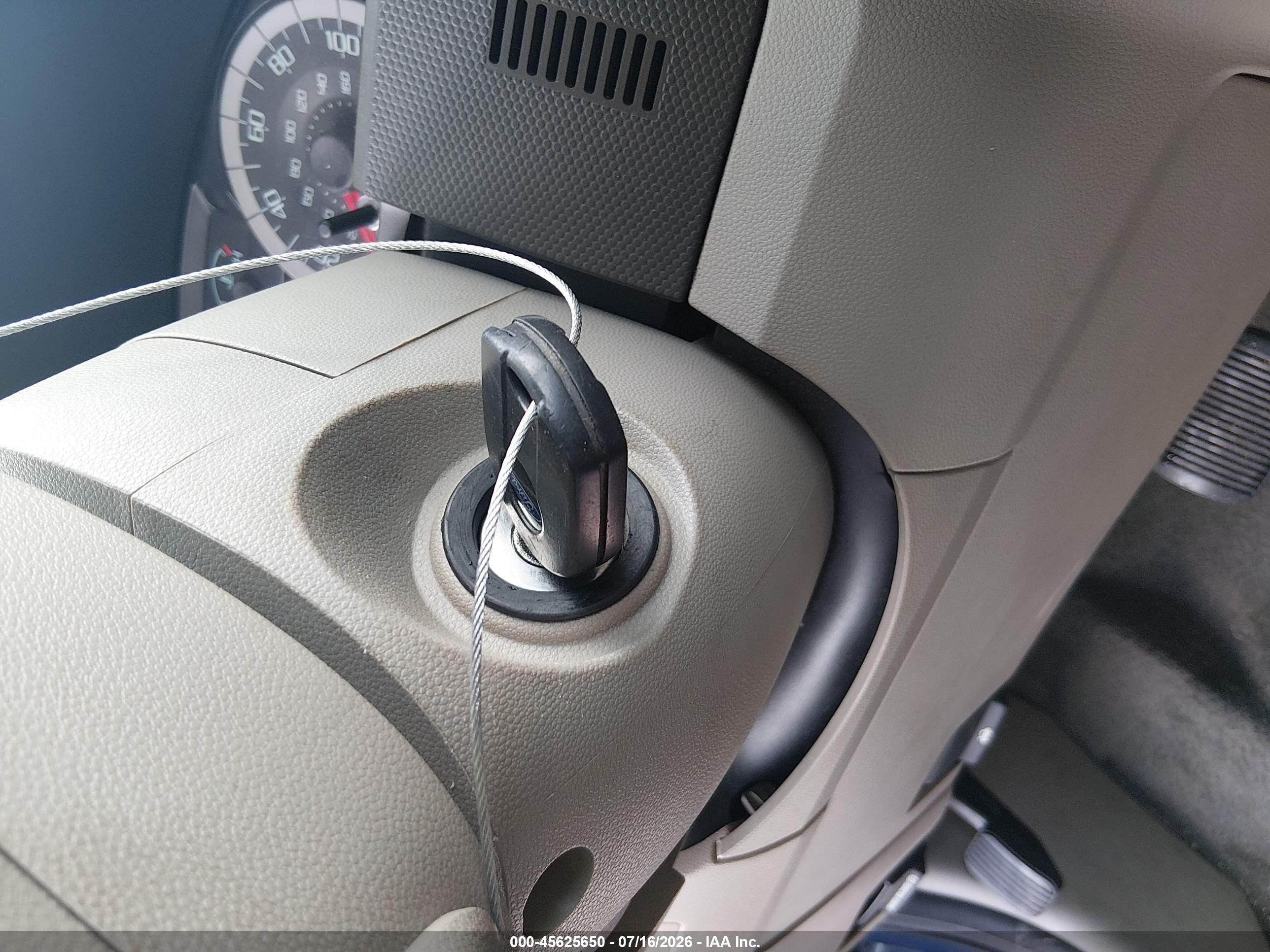 2010 Ford Escape Xls Light Blue vin: 1FMCU0C70AKD34413