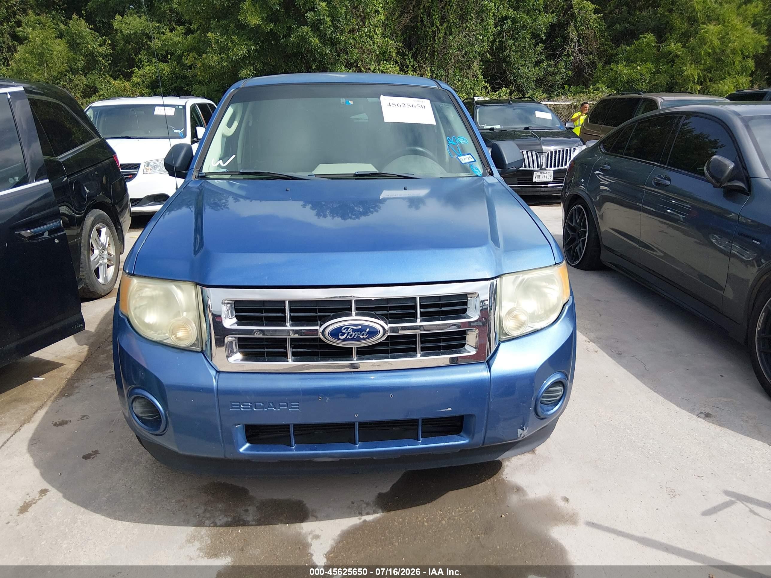 2010 Ford Escape Xls Light Blue vin: 1FMCU0C70AKD34413