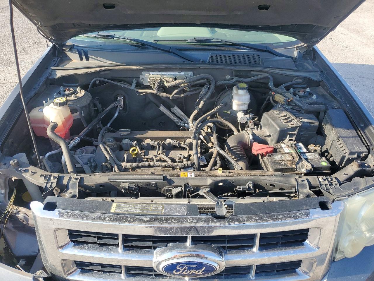 2011 Ford Escape Xls Серый vin: 1FMCU0C70BKB25481