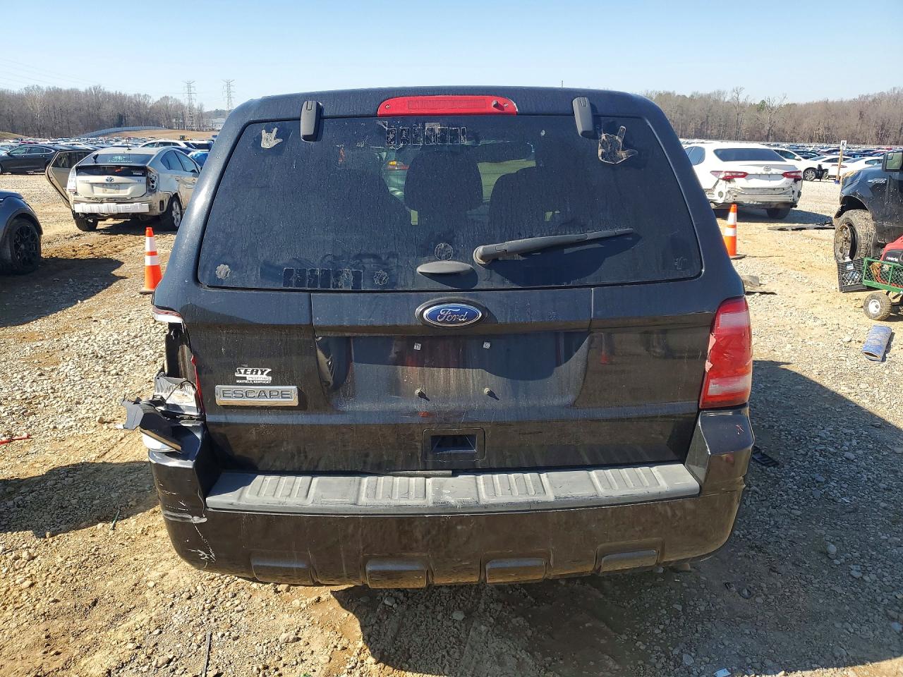 2011 Ford Escape Xls Black vin: 1FMCU0C70BKB79931