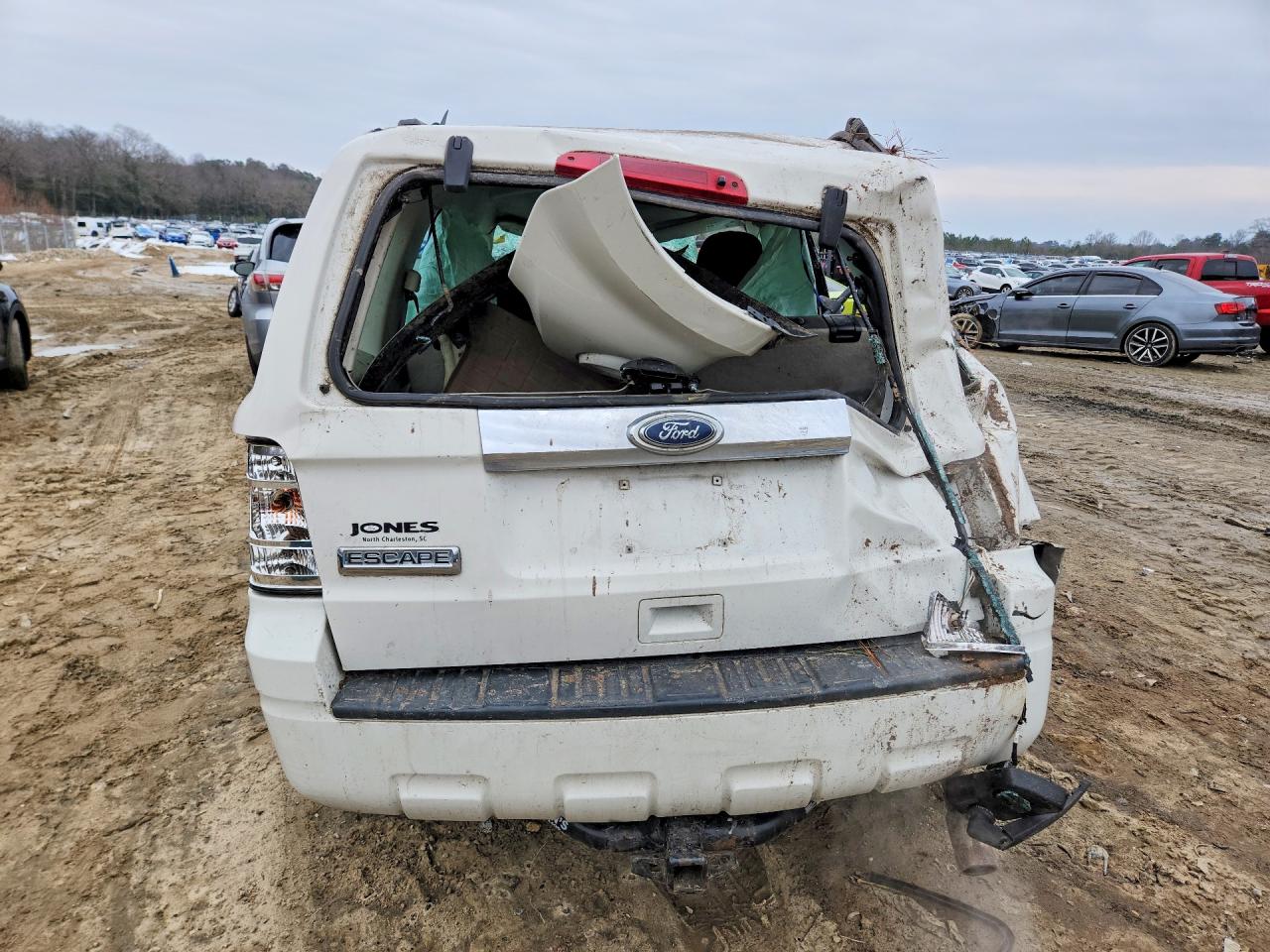 2012 Ford Escape Xls White vin: 1FMCU0C70CKC36016