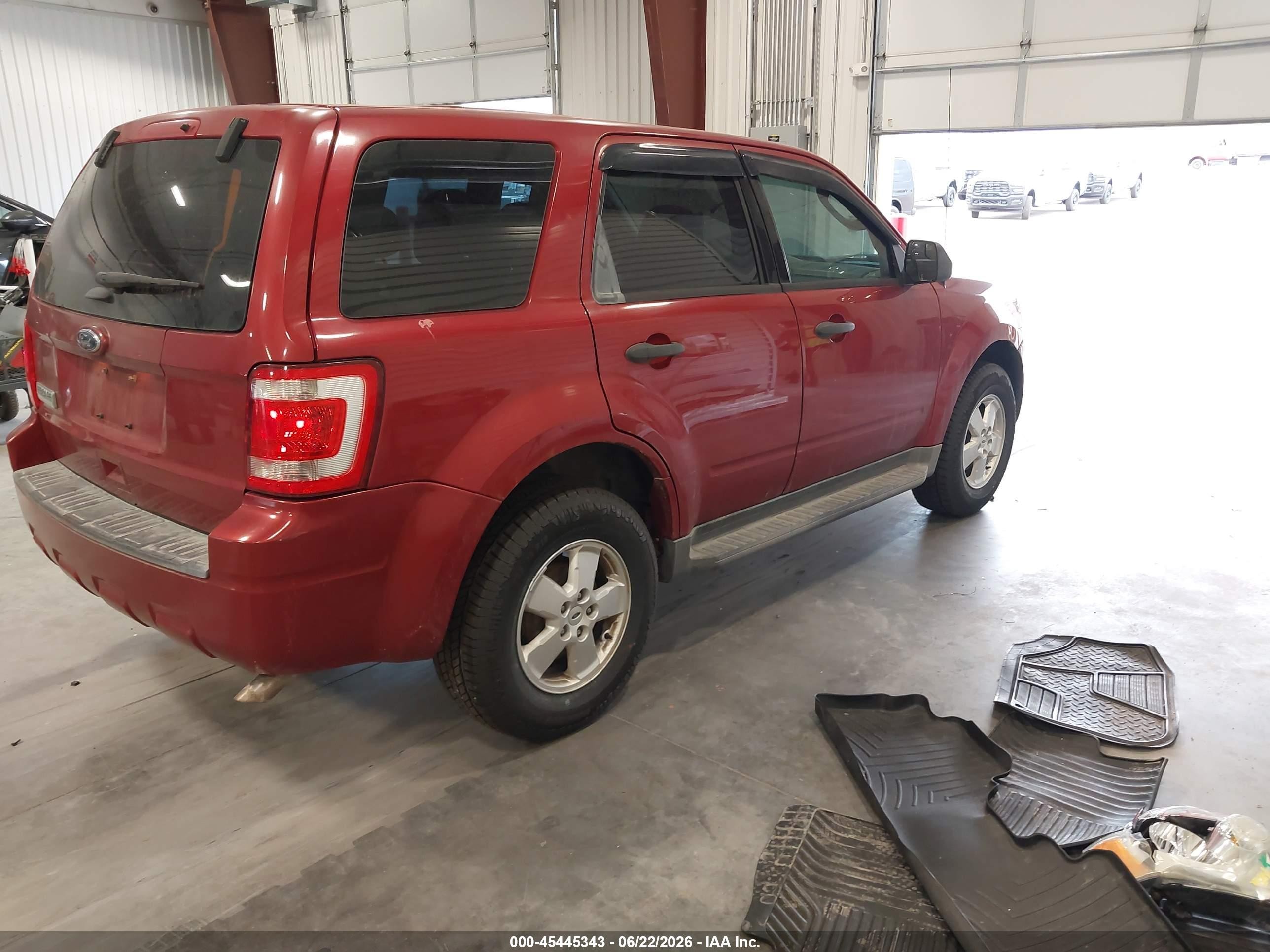 2012 Ford Escape Xls Red vin: 1FMCU0C71CKC26482
