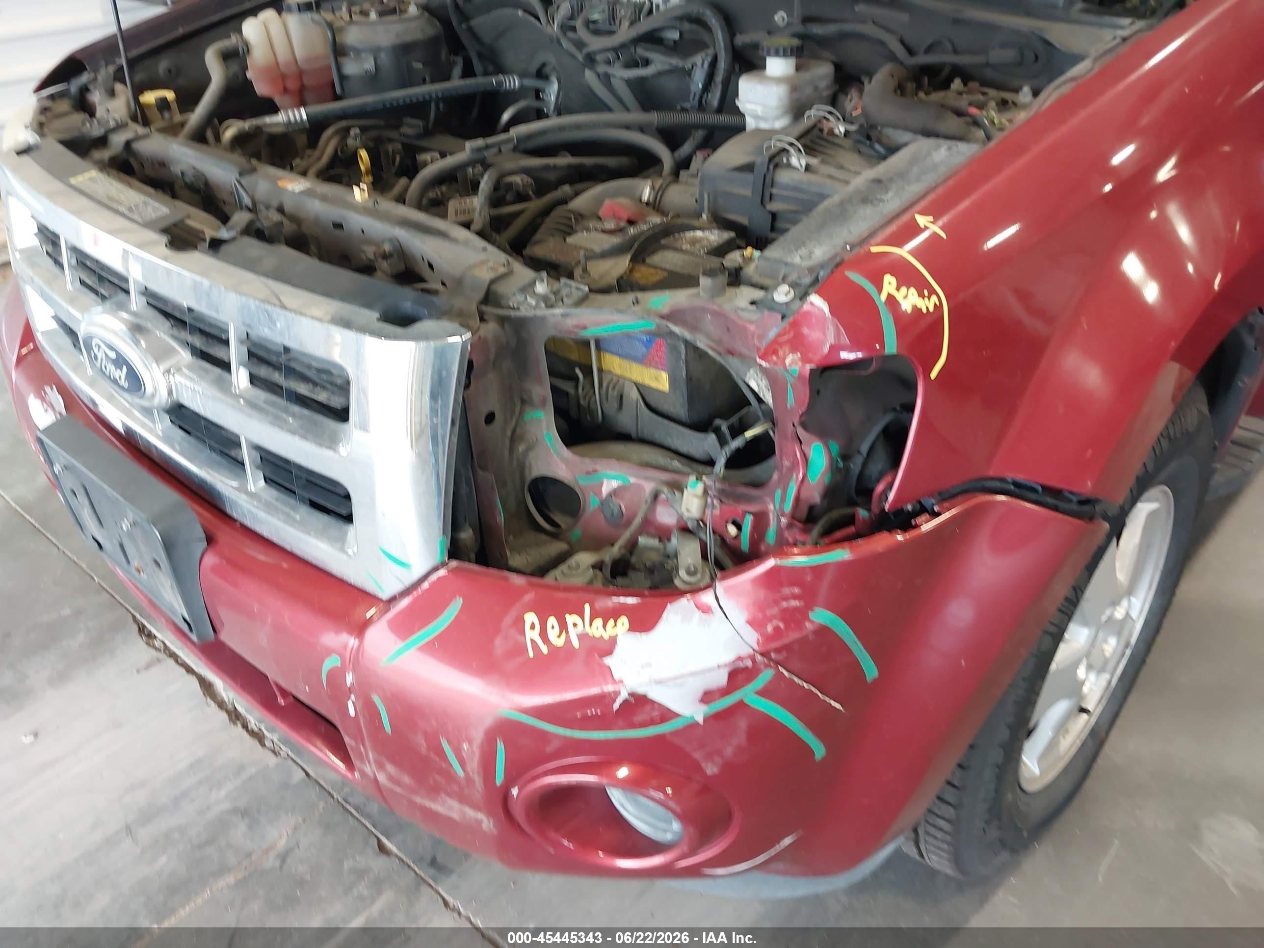 2012 Ford Escape Xls Red vin: 1FMCU0C71CKC26482