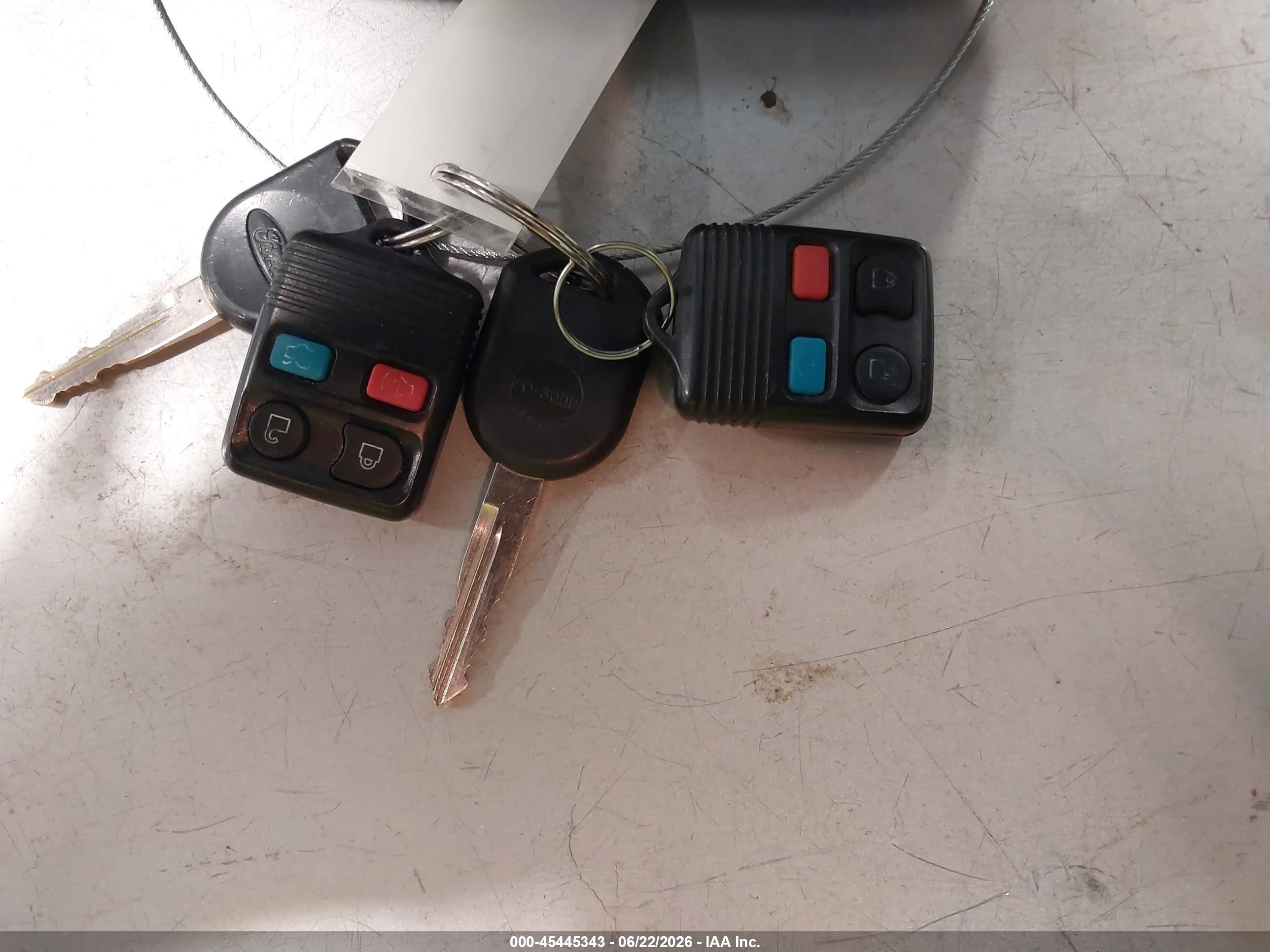 2012 Ford Escape Xls Red vin: 1FMCU0C71CKC26482