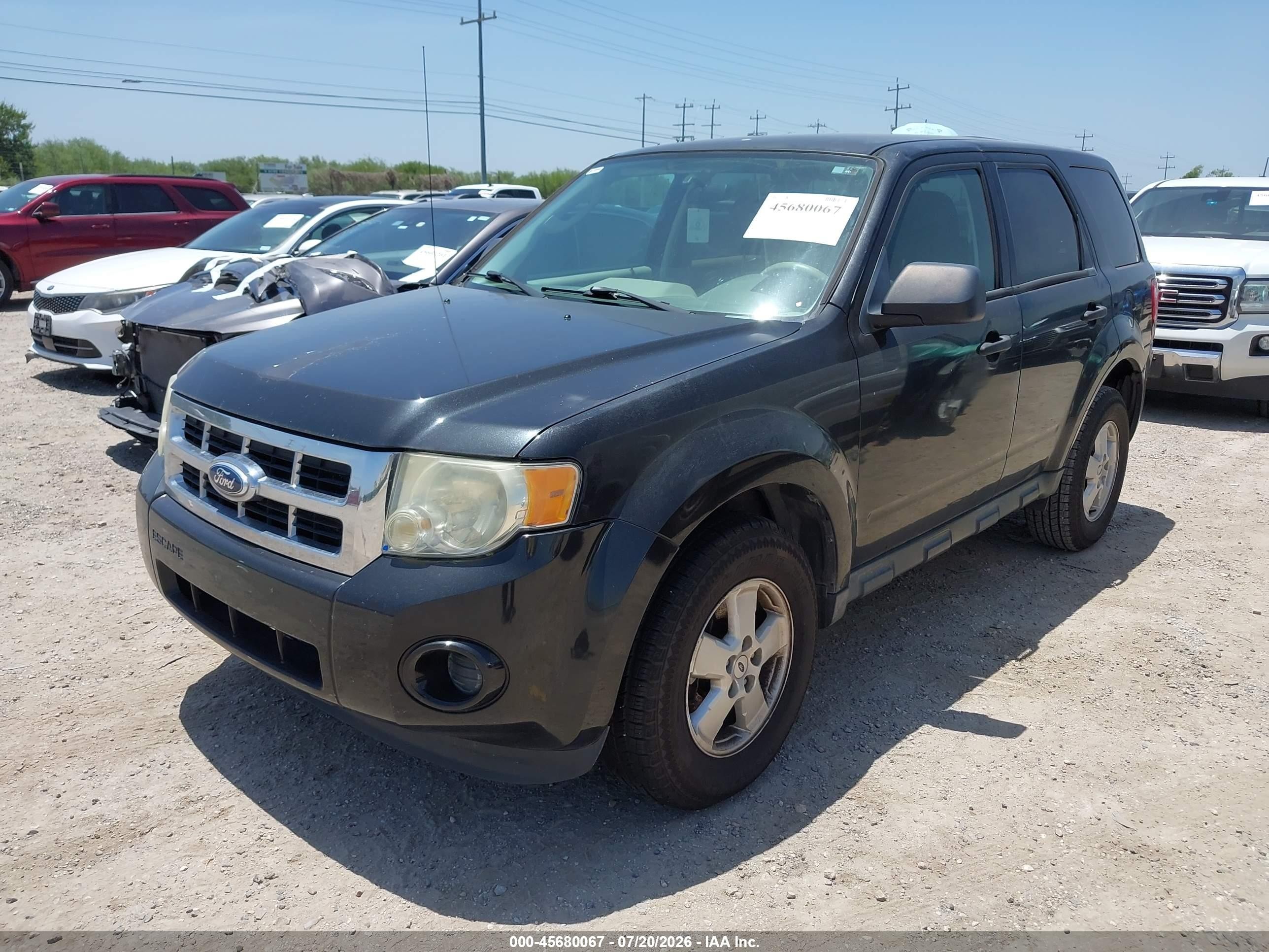 2011 Ford Escape Xls Black vin: 1FMCU0C72BKA45213
