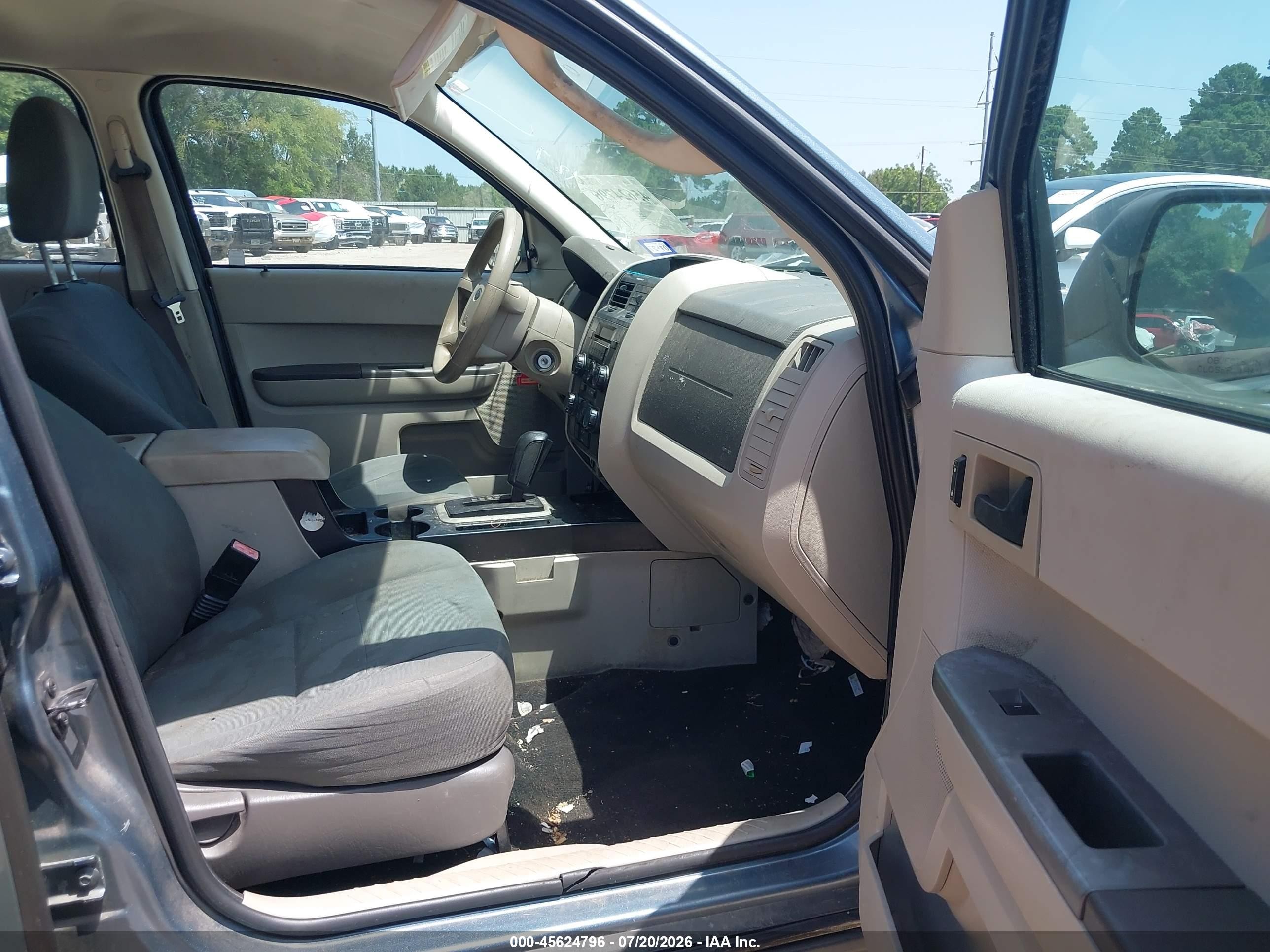 2012 Ford Escape Xls Light Blue vin: 1FMCU0C72CKA89987