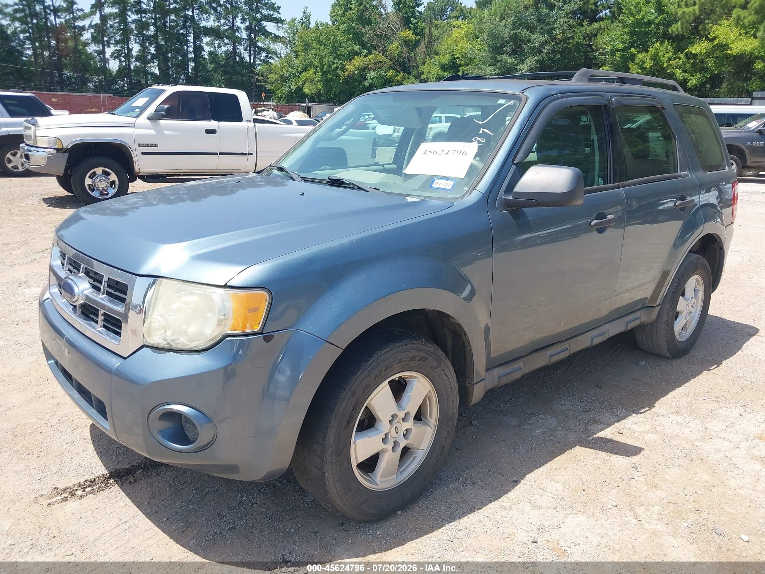 2012 Ford Escape Xls Light Blue vin: 1FMCU0C72CKA89987