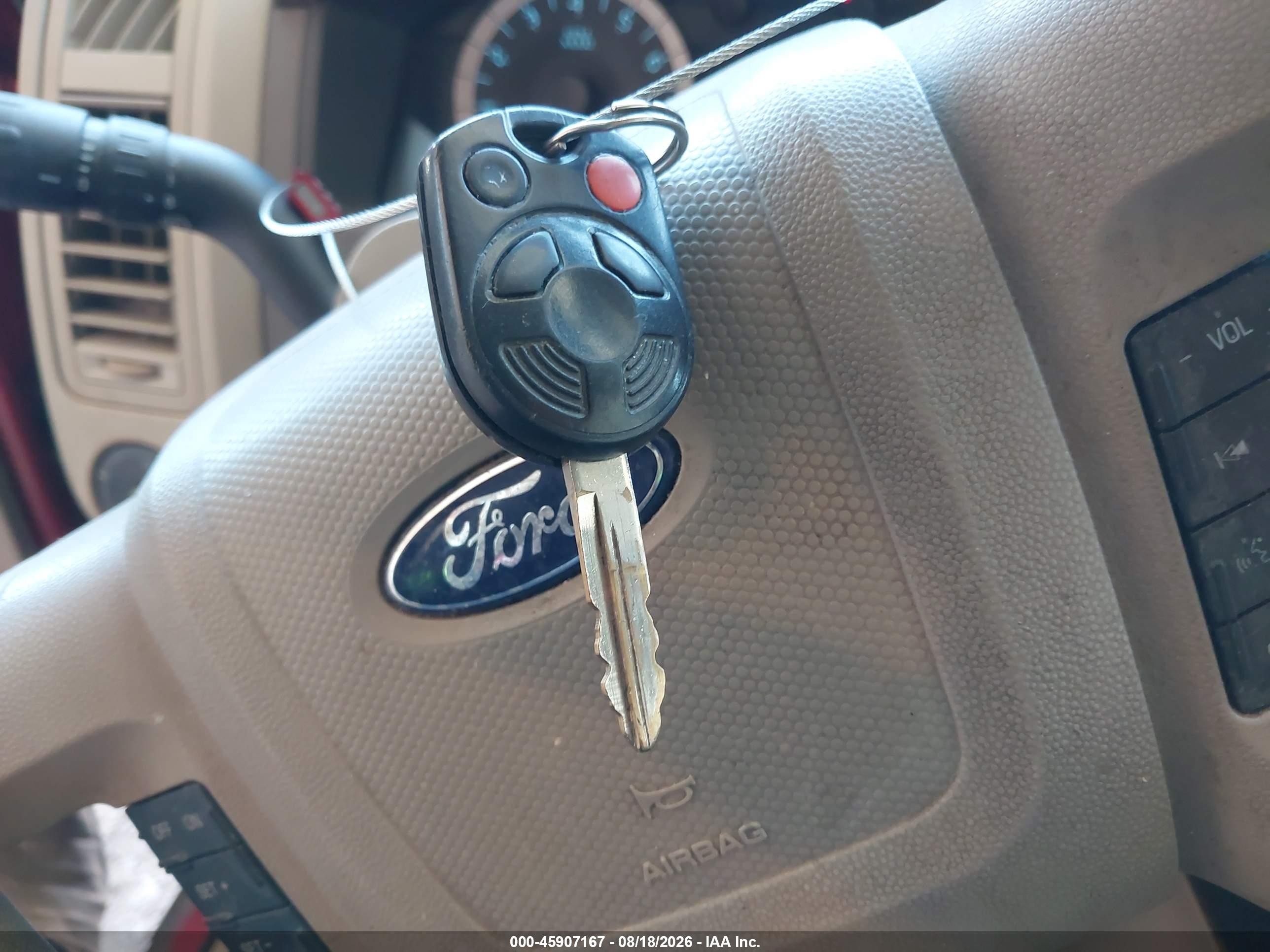2012 Ford Escape Xls Red vin: 1FMCU0C72CKB26987